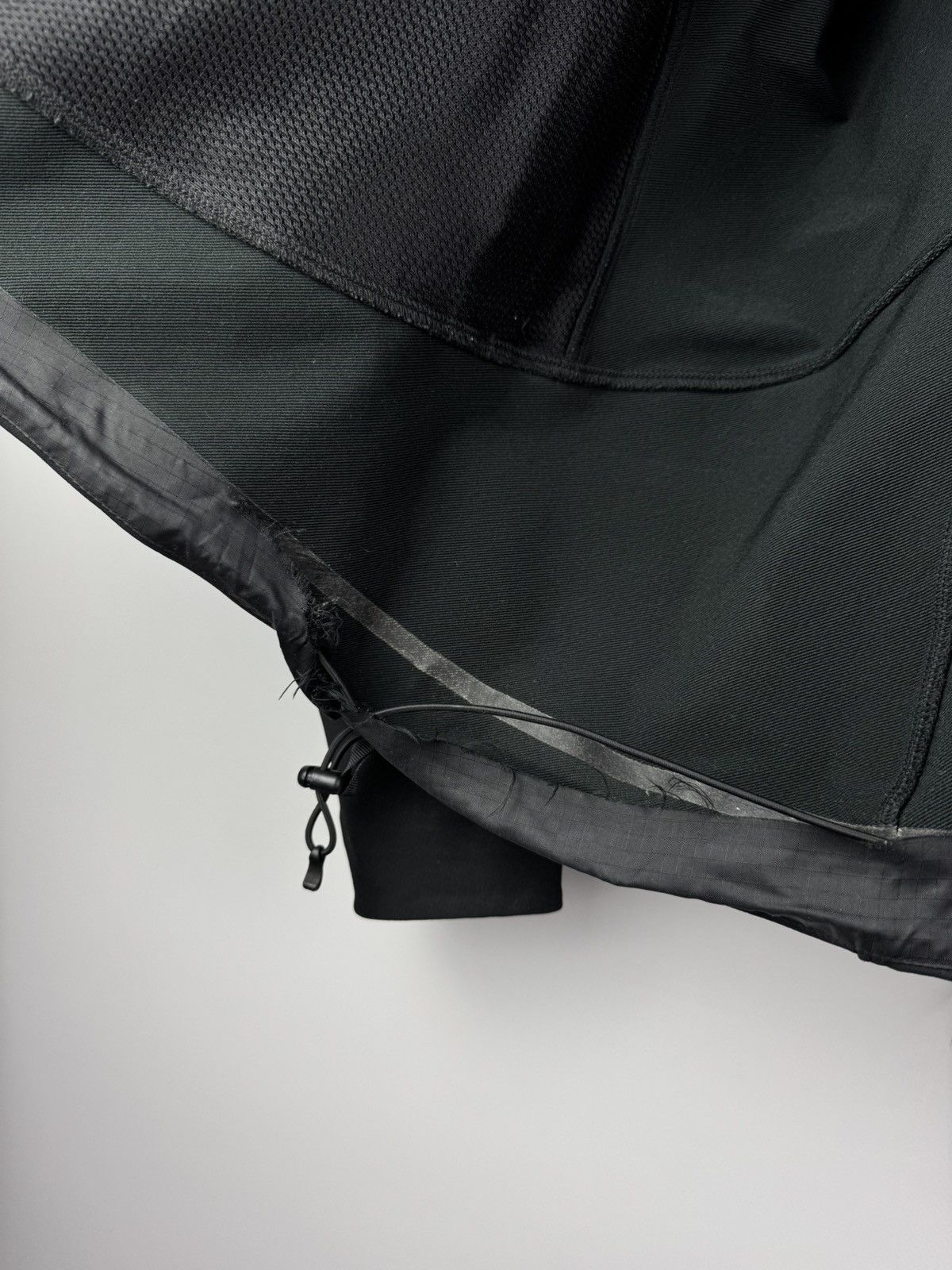 Arc'teryx Vintage 00s Arc’teryx Gamma SV Softshell Jacket Polartec Size L / US 10 / IT 46 - 11 Thumbnail