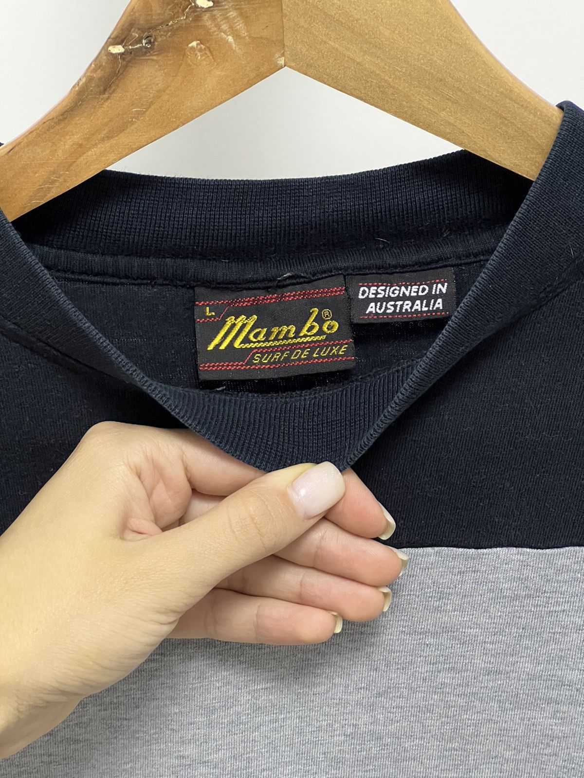 Mambo × Vintage Vintage Mambo Fish And Chicks 1998s Long sleeve Size US L / EU 52-54 / 3 - 6 Thumbnail