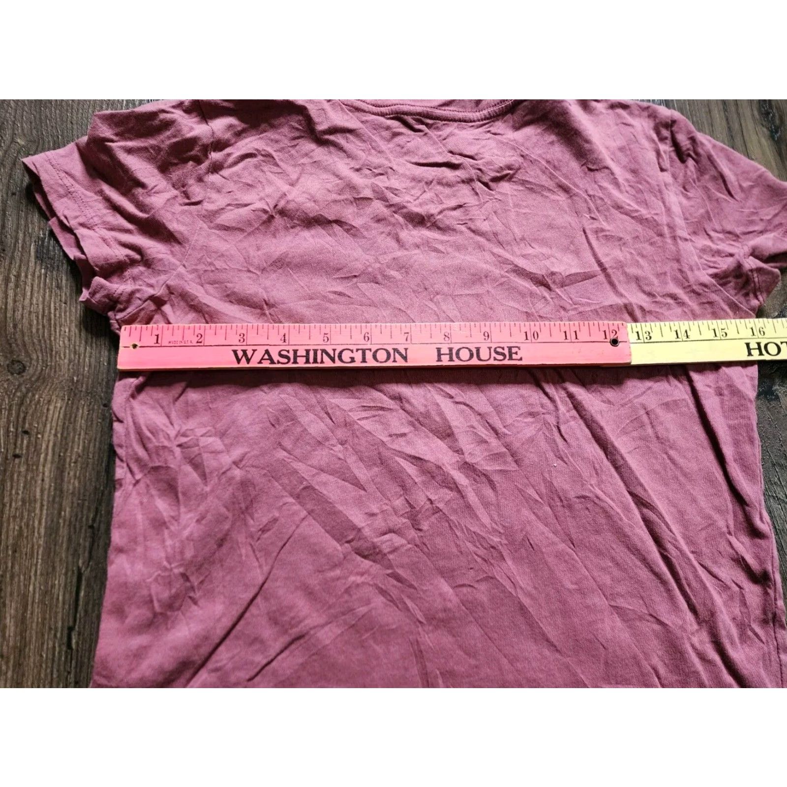 Vintage Goodie Two Sleeves Def Leppard Rock T Shirt Womens XS Pink Size XS / US 0-2 / IT 36-38 - 3 Thumbnail