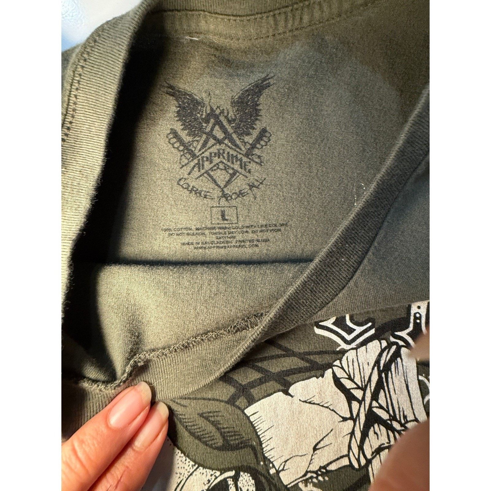 & Other Stories Appprime Airborne T-Shirt Mens L Skull Gothic Y2K Streetwear Size US L / EU 52-54 / 3 - 4 Thumbnail