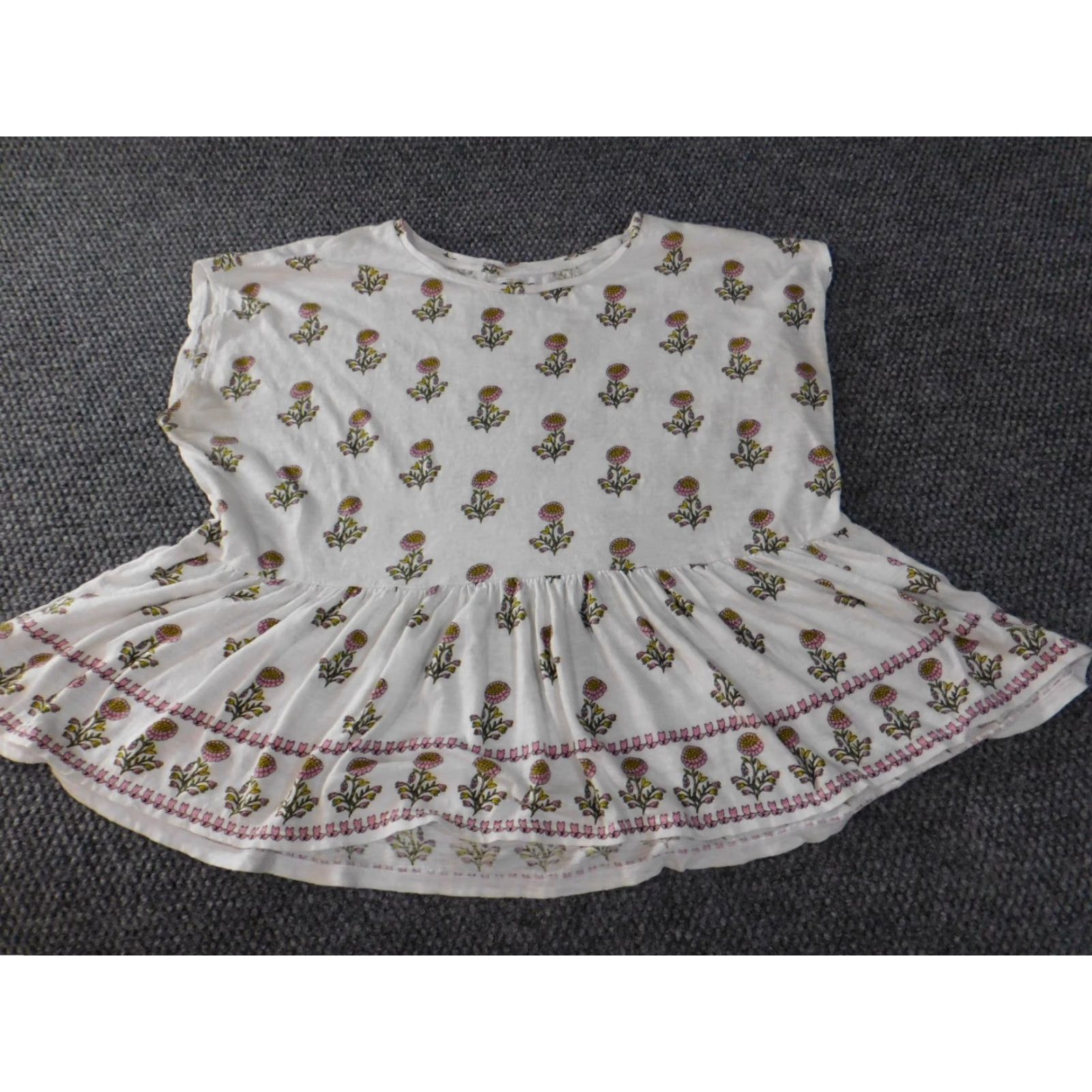 Ann Taylor Loft Ann Taylor Loft Blouse Sleeveless White Floral Round Neck Casual Stretch M Womens Size M / US 6-8 / IT 42-44 - 3 Thumbnail