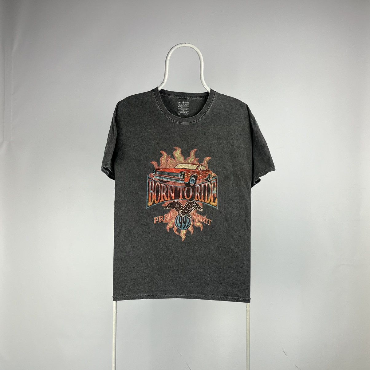 Band Tees Born to ride Tshirt free spirit cars racing size XLarge Size US XL / EU 56 / 4 - 1 Thumbnail