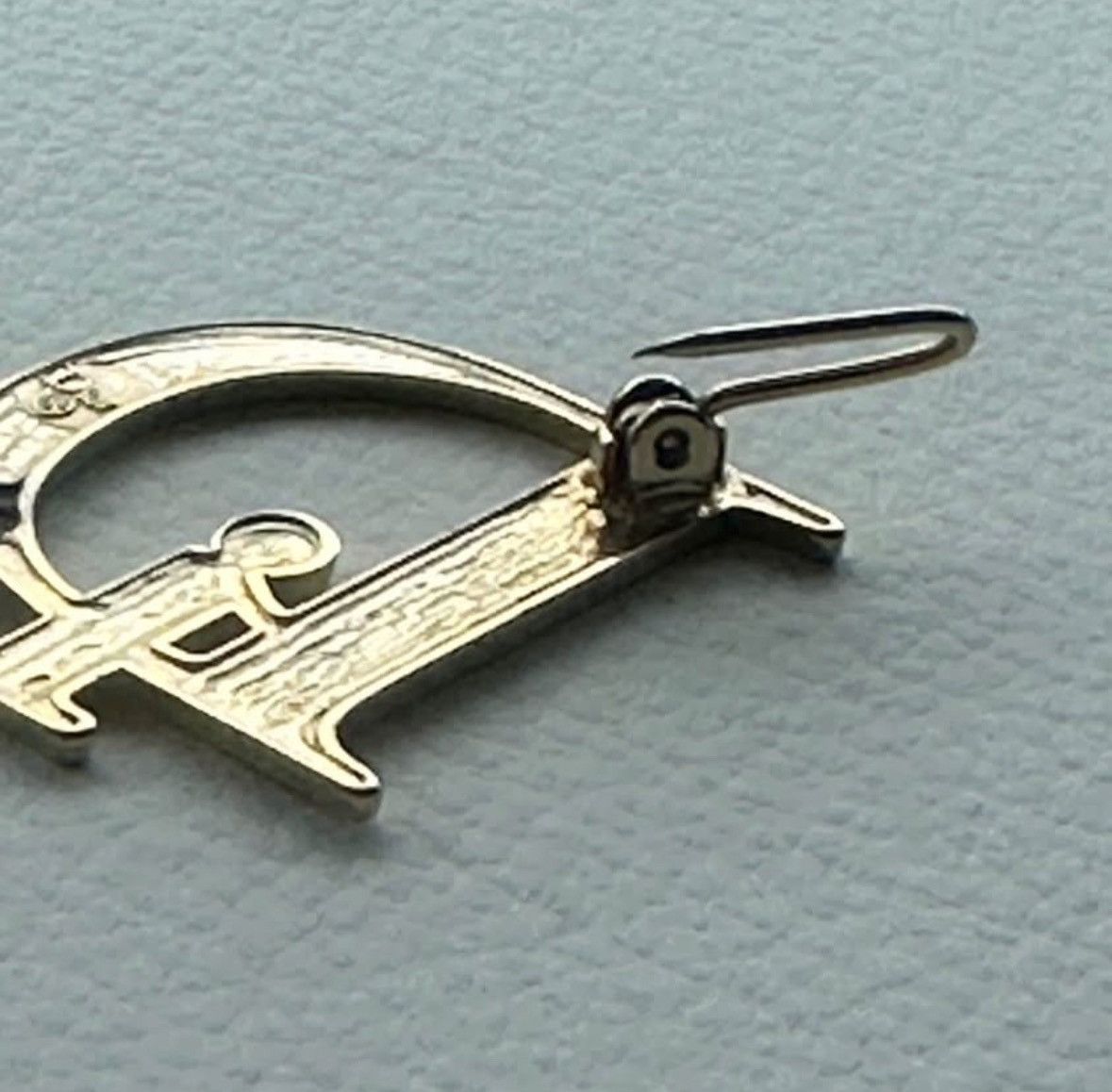 Dior Gold Dior Hook Pin Size ONE SIZE - 4 Thumbnail