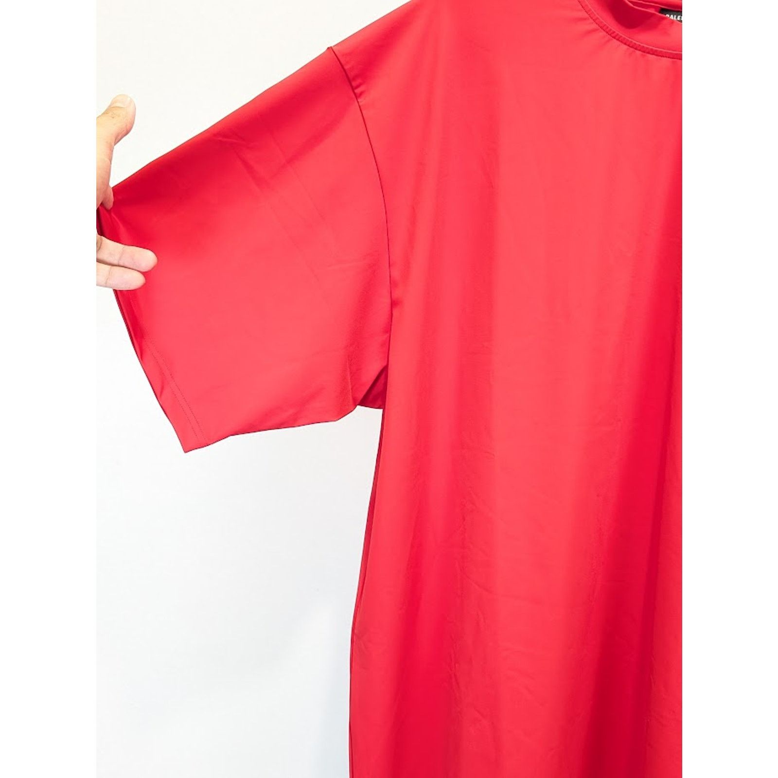 Adidas × Balenciaga o1rshd1 Swim T-Shirt in Red Size US XS / EU 42 / 0 - 4 Thumbnail