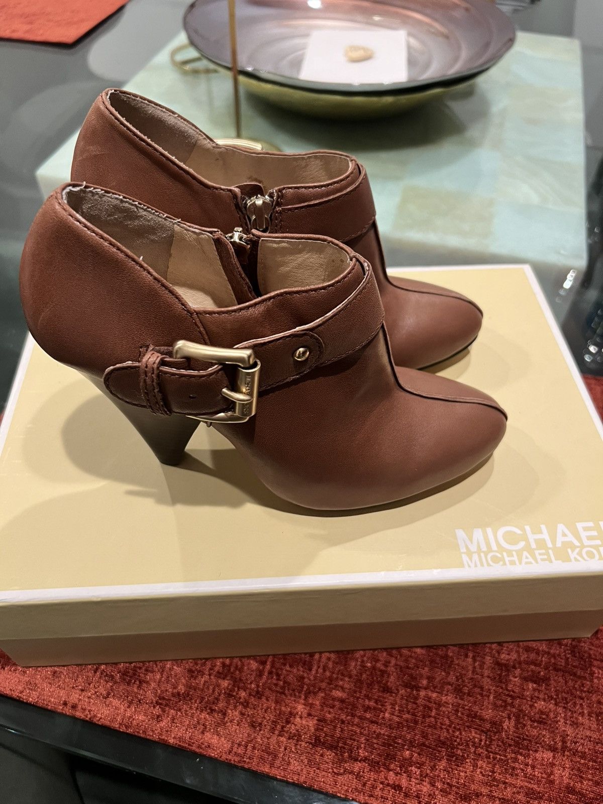 Michael Kors Michael Kors Anna Belle Bootie, Leather Buckle Ankle Boots Size US 6 / IT 36 - 4 Thumbnail