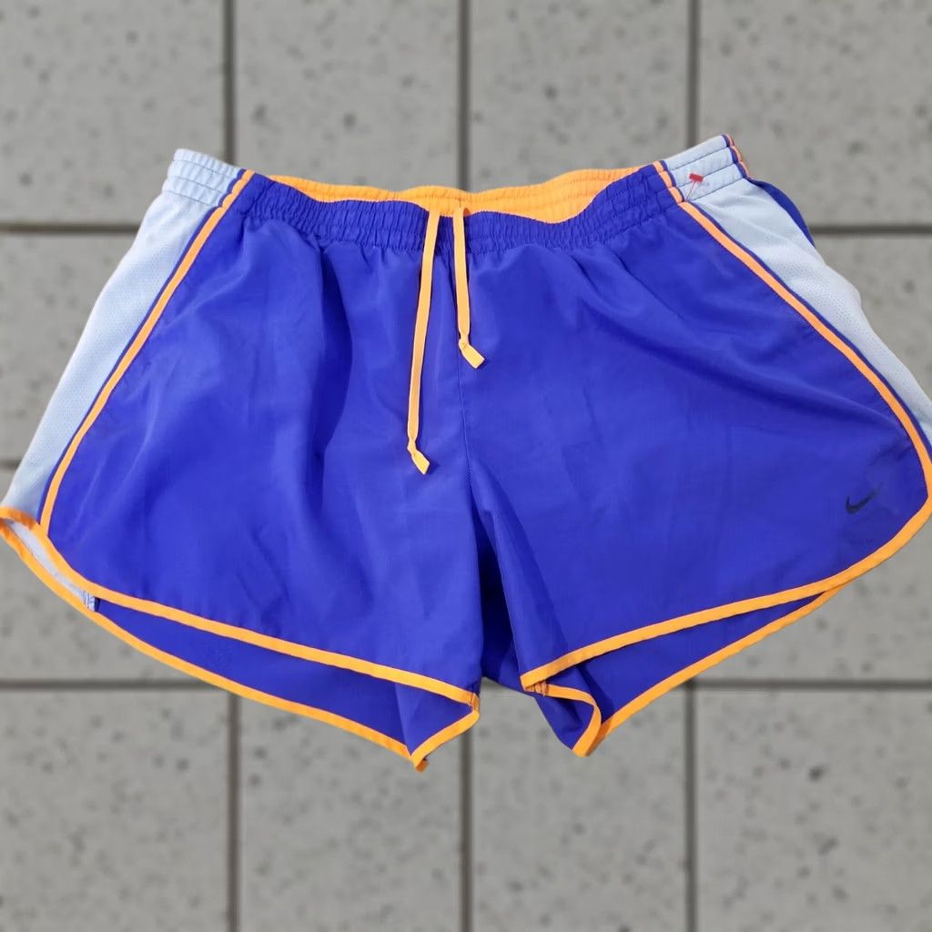 Nike Nike Shorts XL Blue Athletic Gym Workout Womens Size 40" / US 18 - 1 Thumbnail