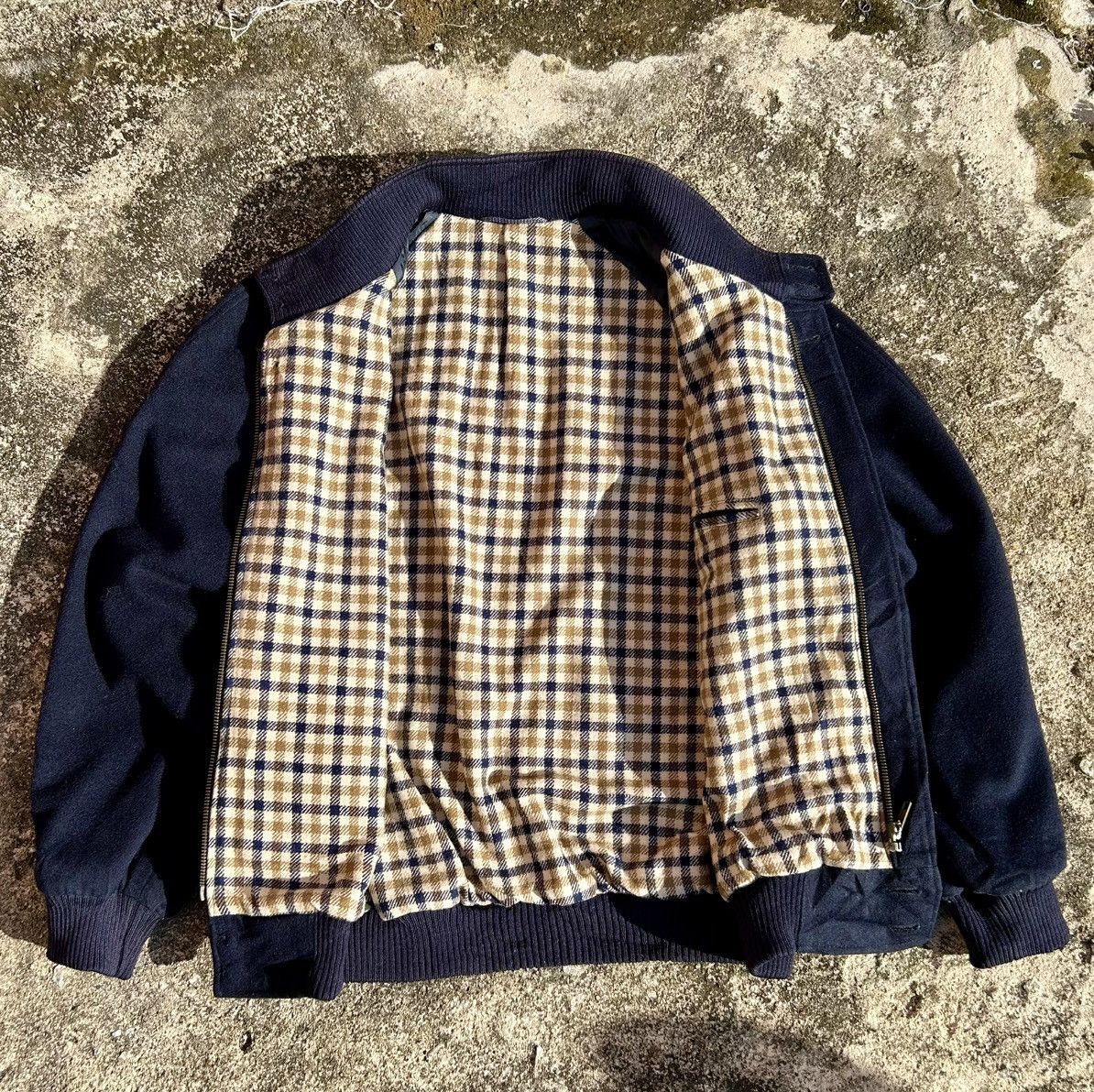 Other Vintage 80s/90s Lined Checkered Wool Raglan Bomber Jacket Size US S / EU 44-46 / 1 - 6 Thumbnail