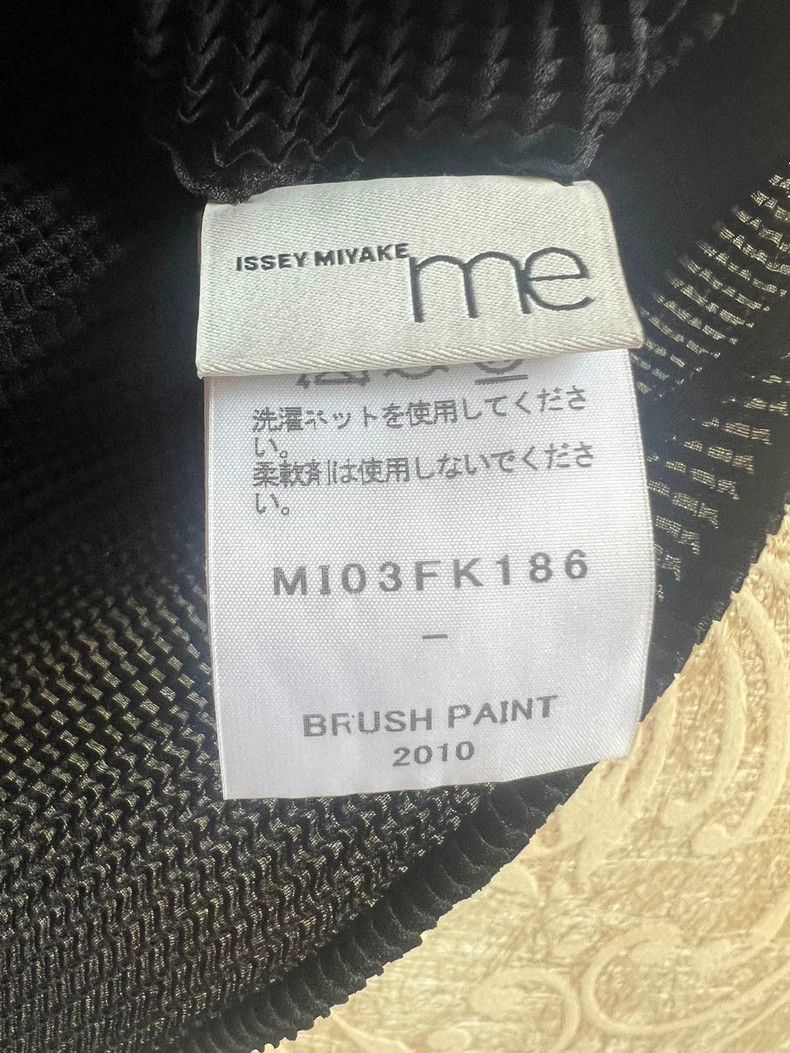 Issey Miyake Issey Miyake size:one size Black graffiti top with short s Size XS / US 0-2 / IT 36-38 - 3 Thumbnail