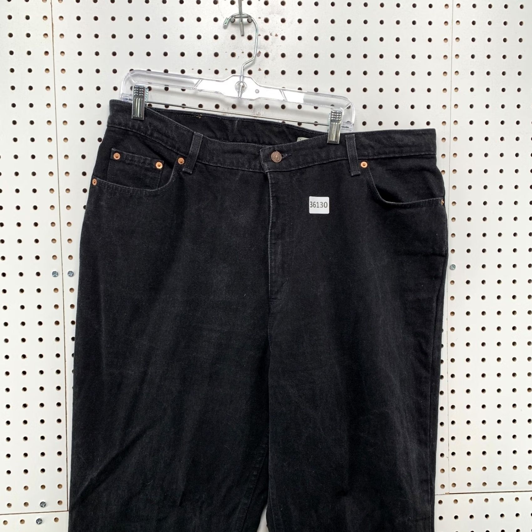 Levi's VINTAGE Levis 522 Black Denim Jeans Womens 22 Tapered Leg FITS 40X32 USA Size 40" / US 18 - 7 Thumbnail