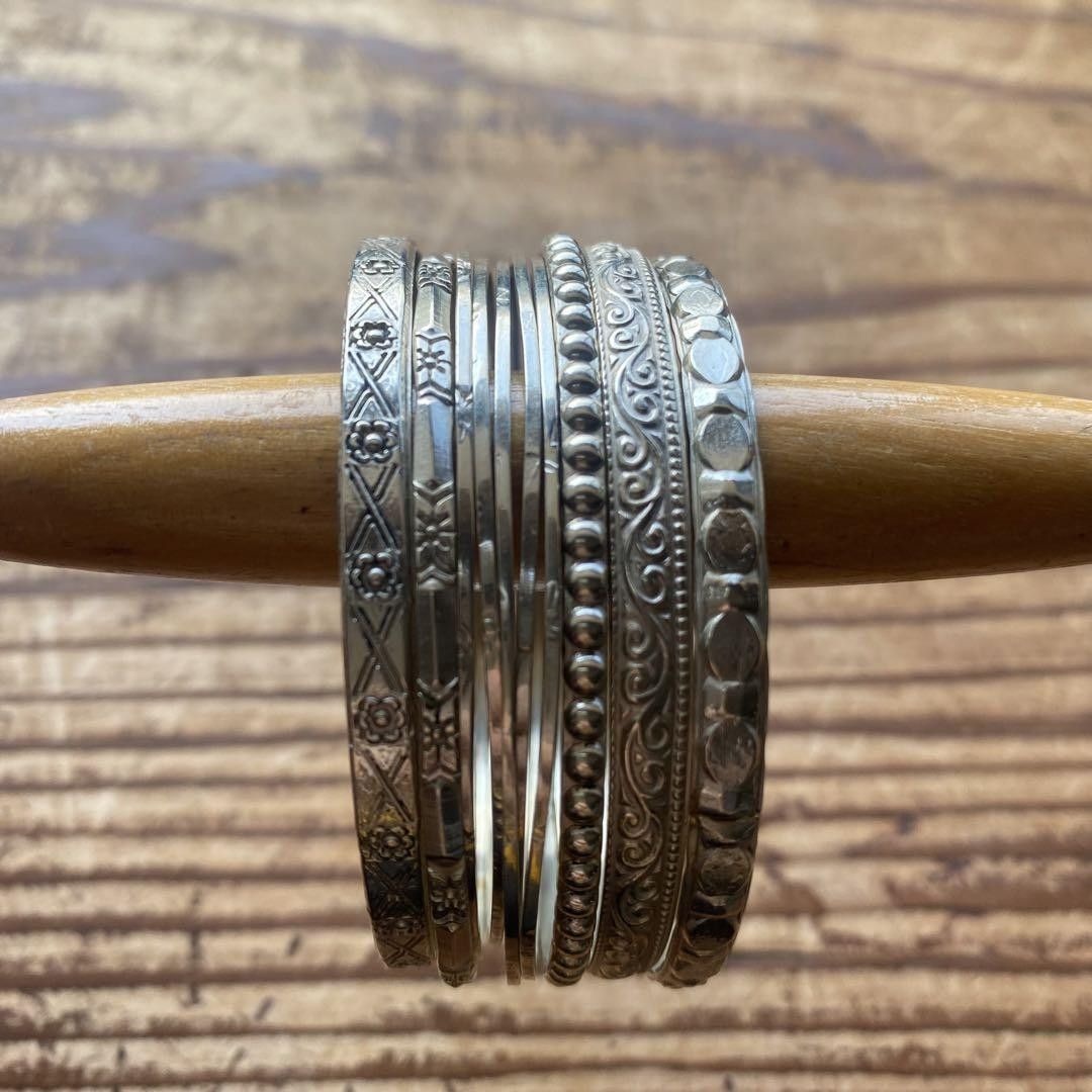 アクセサリー Undercover izm Giz Bangle Pre-owned] UNDERCOVER GIZ Pattern Silver Bangle – Archive