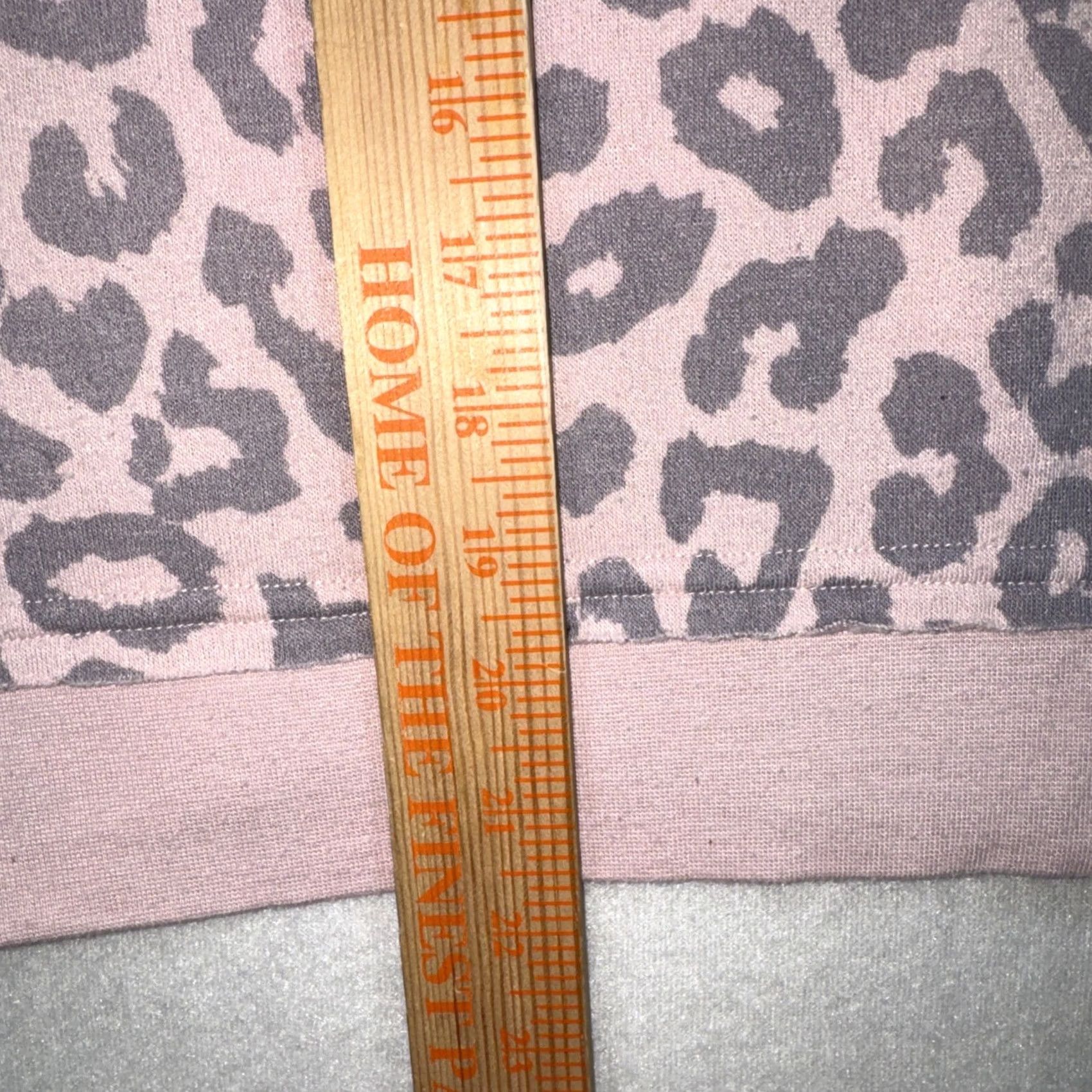 Vintage Grayson Threads Sweatshirt Medium Leopard Print Pink Gray 1/4 Zip Pullover Size M / US 6-8 / IT 42-44 - 4 Thumbnail