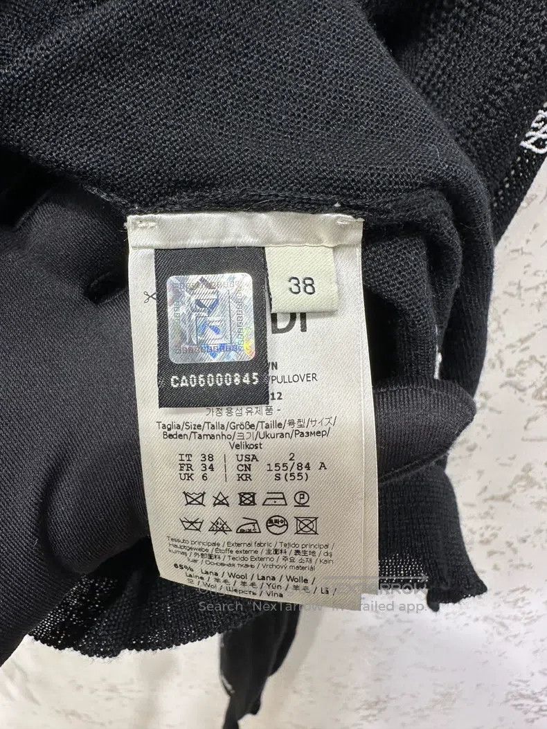 Fendi Fendi Black and White Logo Knit Top Size XS / US 0-2 / IT 36-38 - 4 Thumbnail