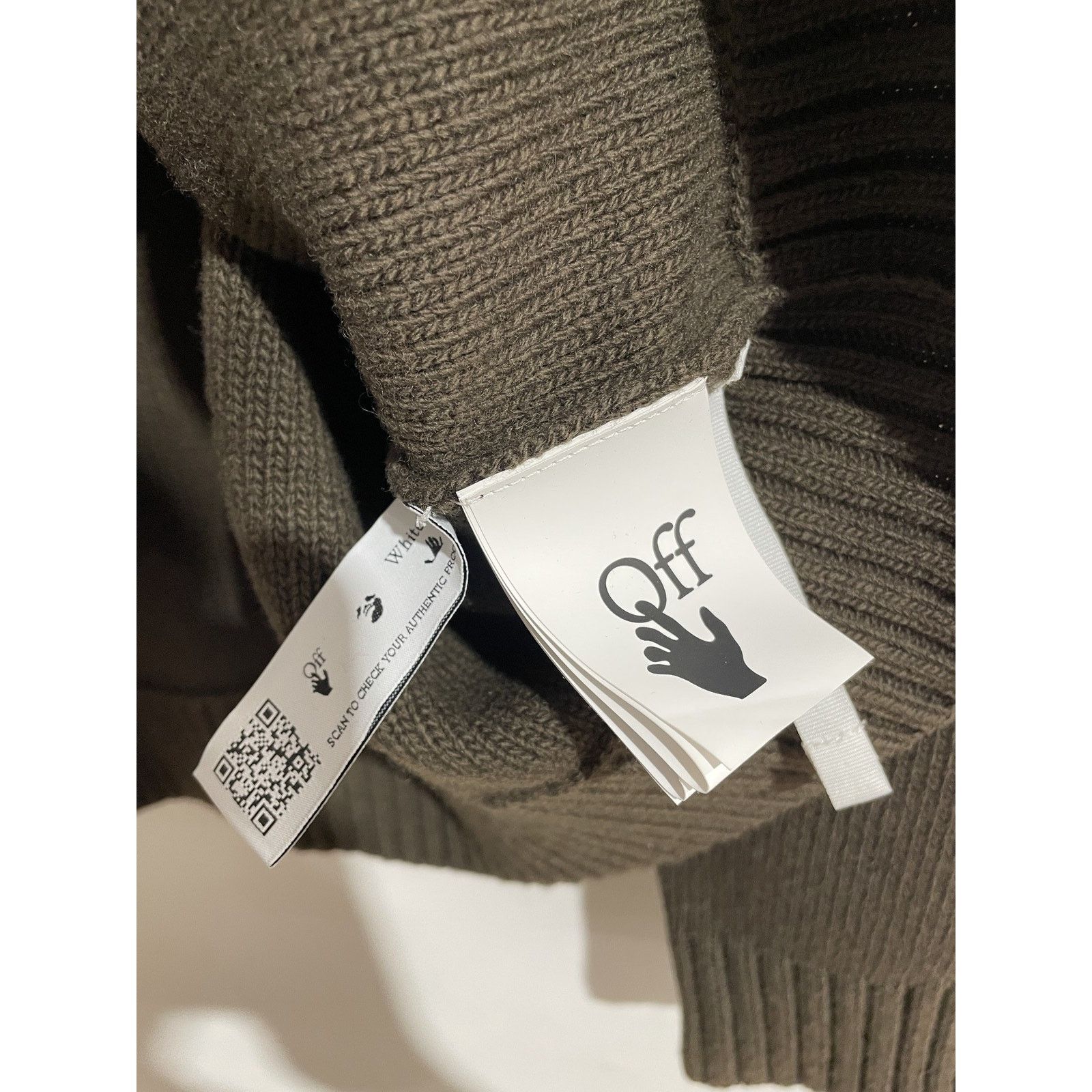 Off-White OFF-WHITE COLOR BLOCK INTARSIA SWEATER SIZE MEDIUM PREOWNED Size US M / EU 48-50 / 2 - 8 Thumbnail