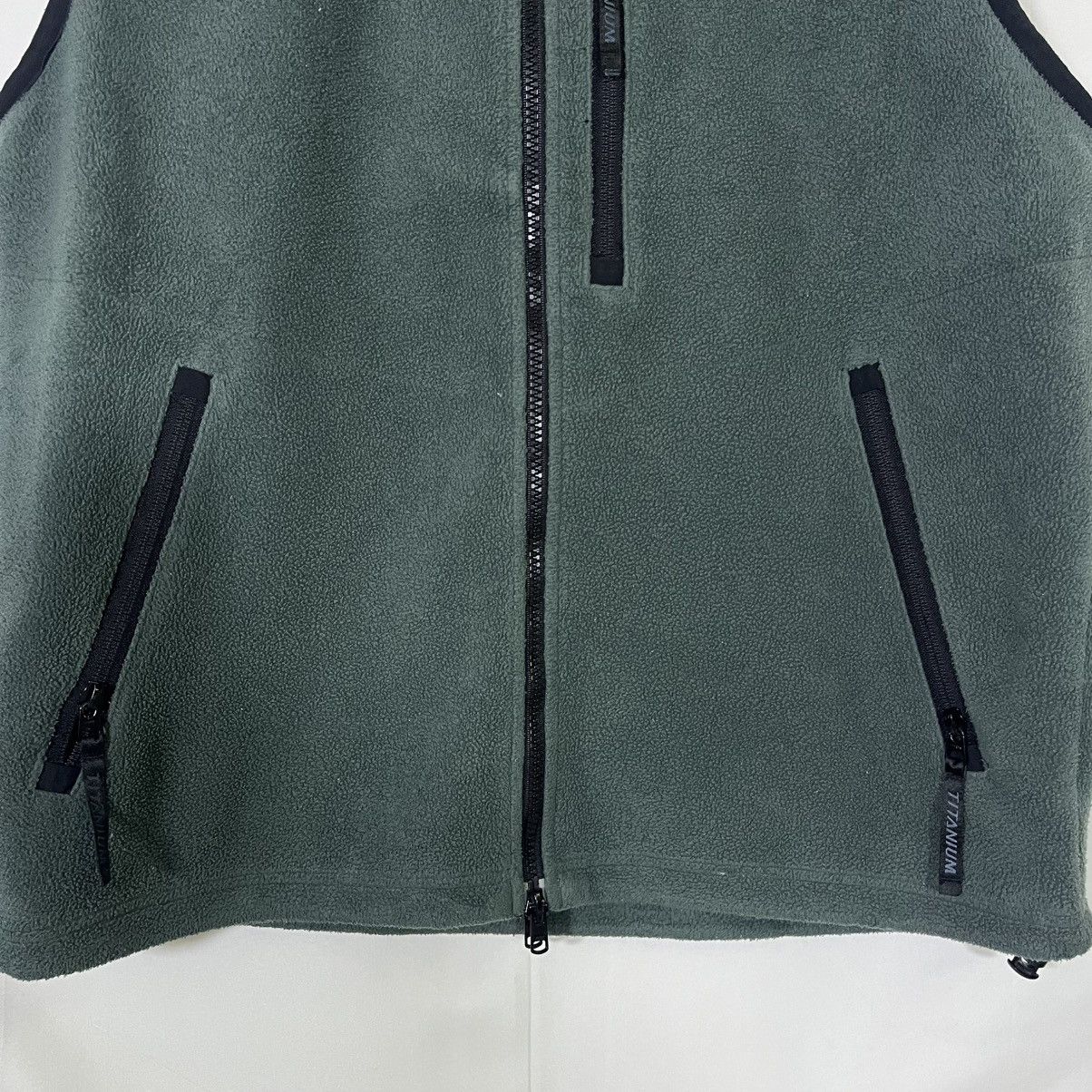 Columbia COLUMBIA TITANIUM SHERPA FLEECE VEST Size US M / EU 48-50 / 2 - 3 Thumbnail