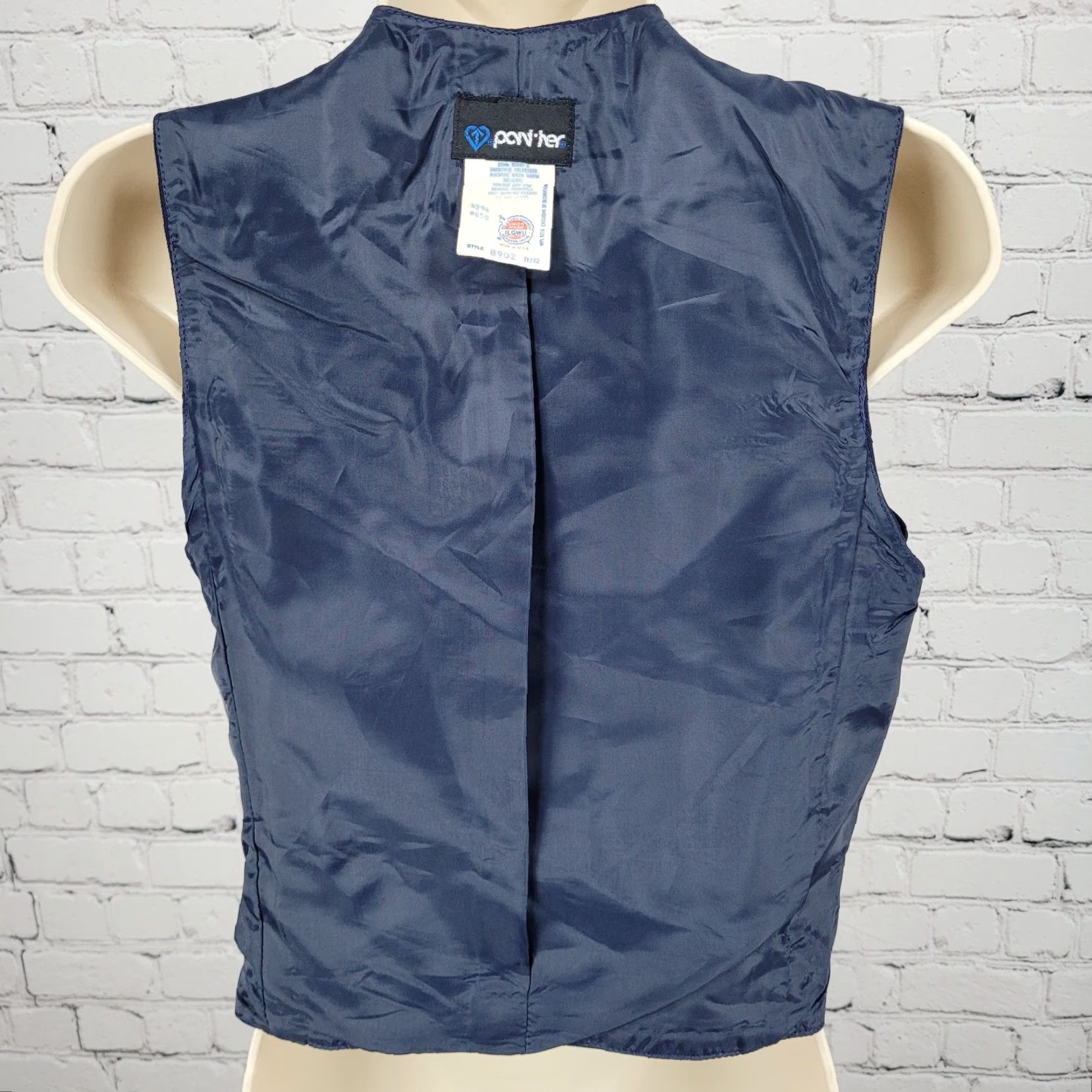 Vintage VTG Pan-ter Vest Navy 100% Wool Shawl Lapel Buttoned Lined Size 11/12 Union Made Size L / US 10 / IT 46 - 5 Thumbnail