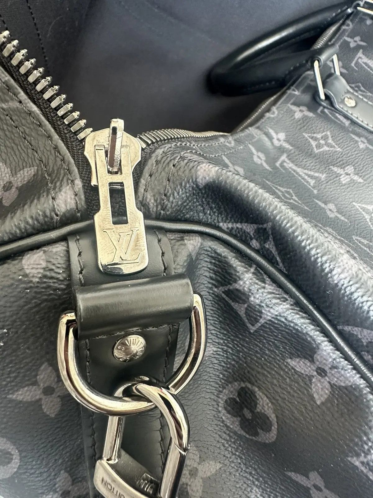 Louis Vuitton Louis Vuitton Keepall Bandouliere 55 Duffle Bag Size ONE SIZE - 14 Thumbnail