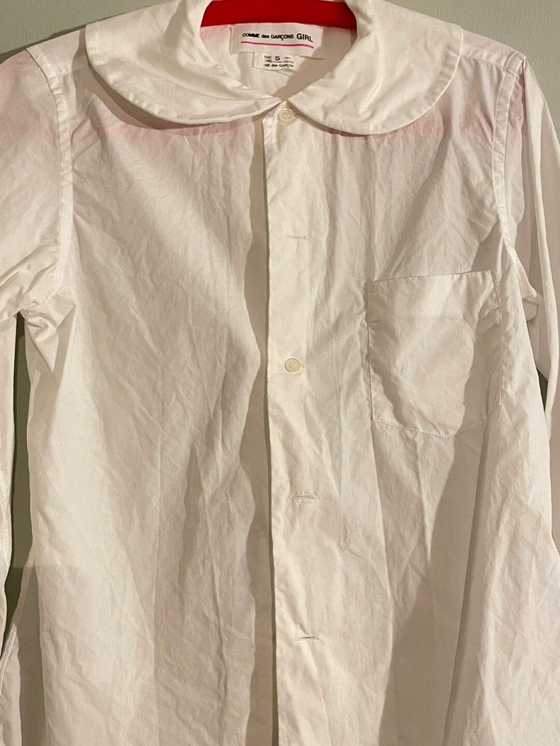 Comme des Garcons Comme Des Garcons Classic White Shirt Big Round Neck Girl Size S / US 4 / IT 40 - 1 Thumbnail