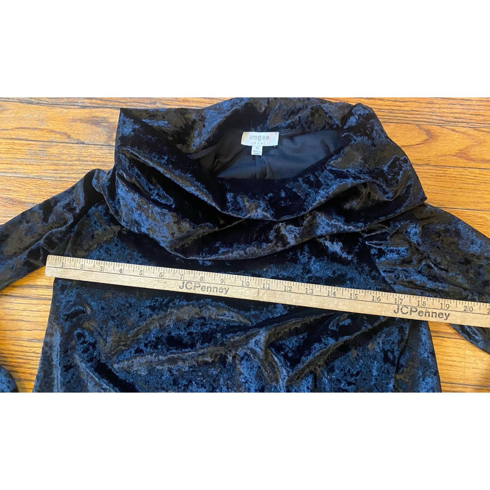 Other Umgee Velvet Black Top Women’s Shirt Medium Size M / US 6-8 / IT 42-44 - 6 Thumbnail