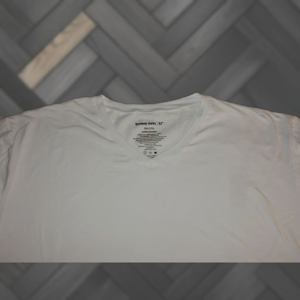 Vintage Tommy John Men's T-Shirt 2XL Short Sleeve Cotton Solid White Men's Clothes Size US XXL / EU 58 / 5 - 1 Thumbnail