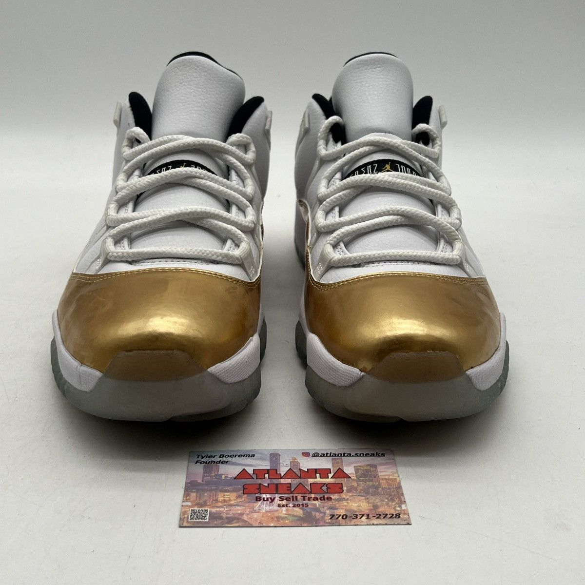 Jordan Brand Air Jordan 11 low closing moments Size US 10.5 / EU 43-44 - 2 Thumbnail
