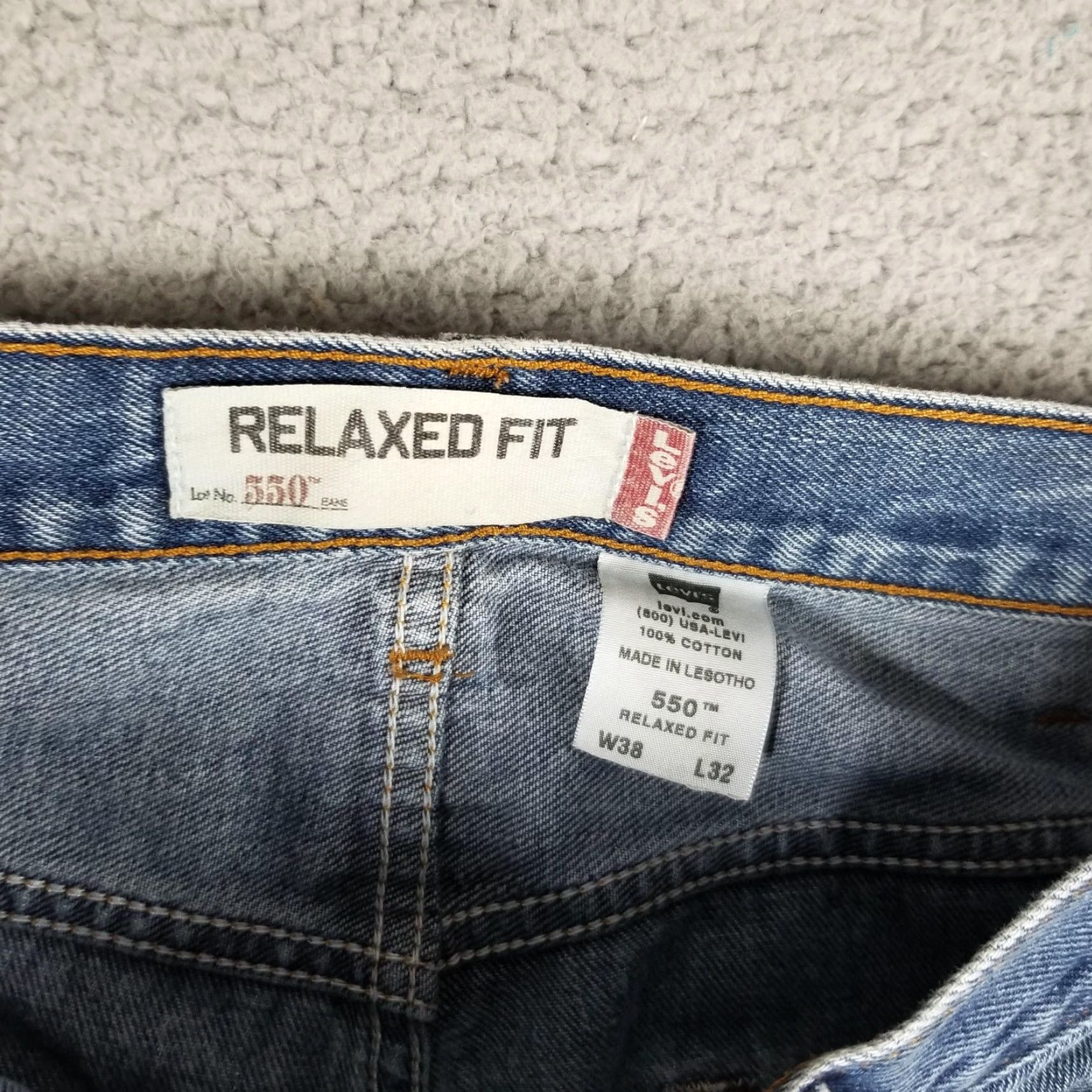 Levi's Levi's 550 Jeans Men's Relaxed Fit Tapered 38x32 Blue Denim Pants Size US 38 / EU 54 - 3 Thumbnail