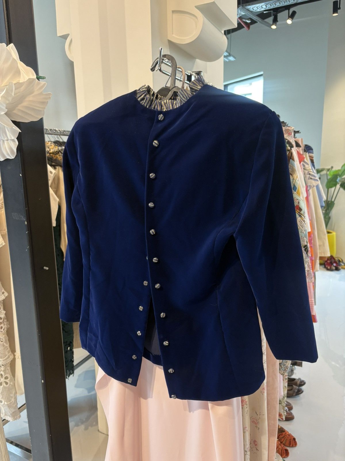 Vintage 80’s velvet blazer Size M / US 6-8 / IT 42-44 - 8 Thumbnail