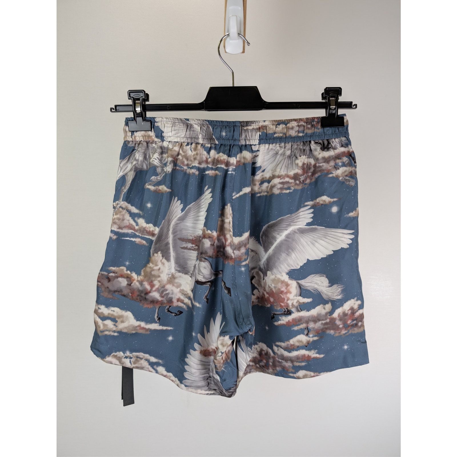 Amiri o1rshd1 CC20 Allover Pegasus PJ Shorts in Blue Size US 32 / EU 48 - 8 Thumbnail