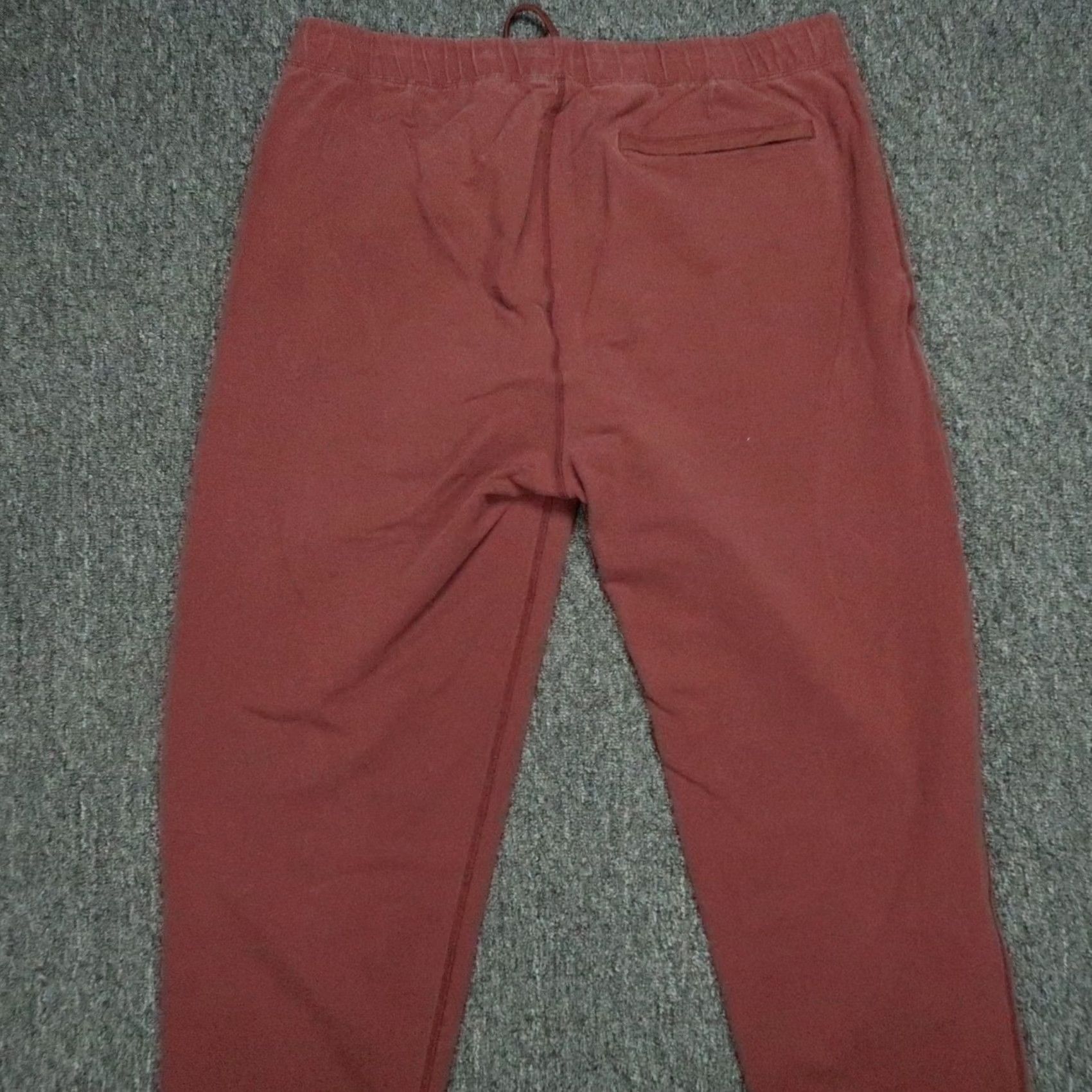 Vintage Mack Weldon Pants Mens 2XL Red Athletic Tapered Jogger Pockets Zip Pocket Inseam 31in Elastic Waist Casual Activewear Shirtless? Size US 39 - 4 Thumbnail