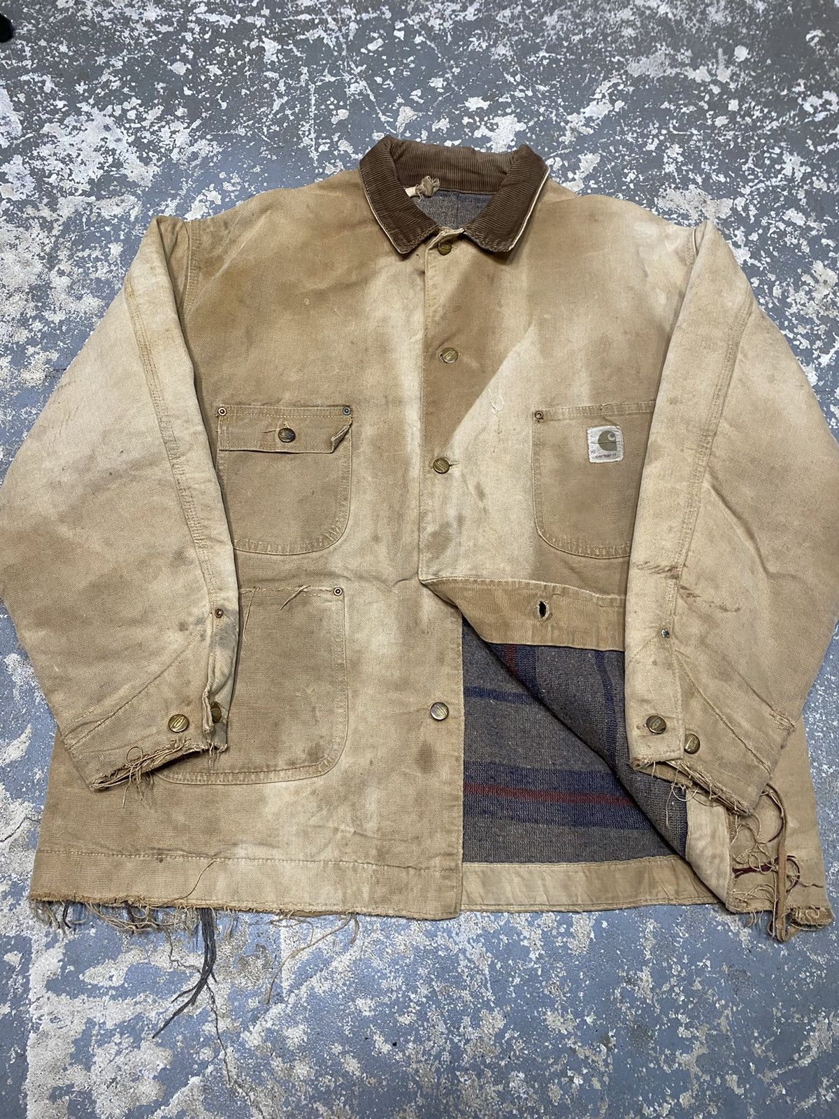 Carhartt × Vintage Vintage Carhartt Troy Blanket Thrashed Tan ChoreJacket 70s Size US XL / EU 56 / 4 - 11 Thumbnail