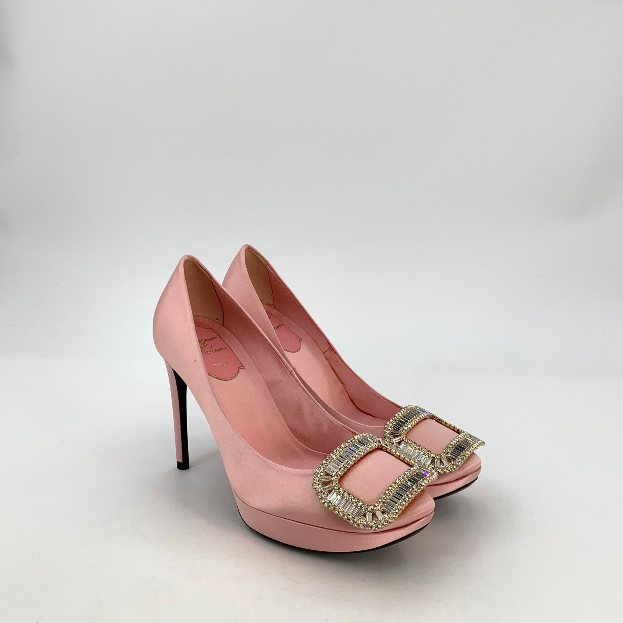 Roger Vivier Roger Vivier Pink Satin Crystal Buckle Platform Pumps Size 3 Size US 5 / IT 35 - 9 Thumbnail