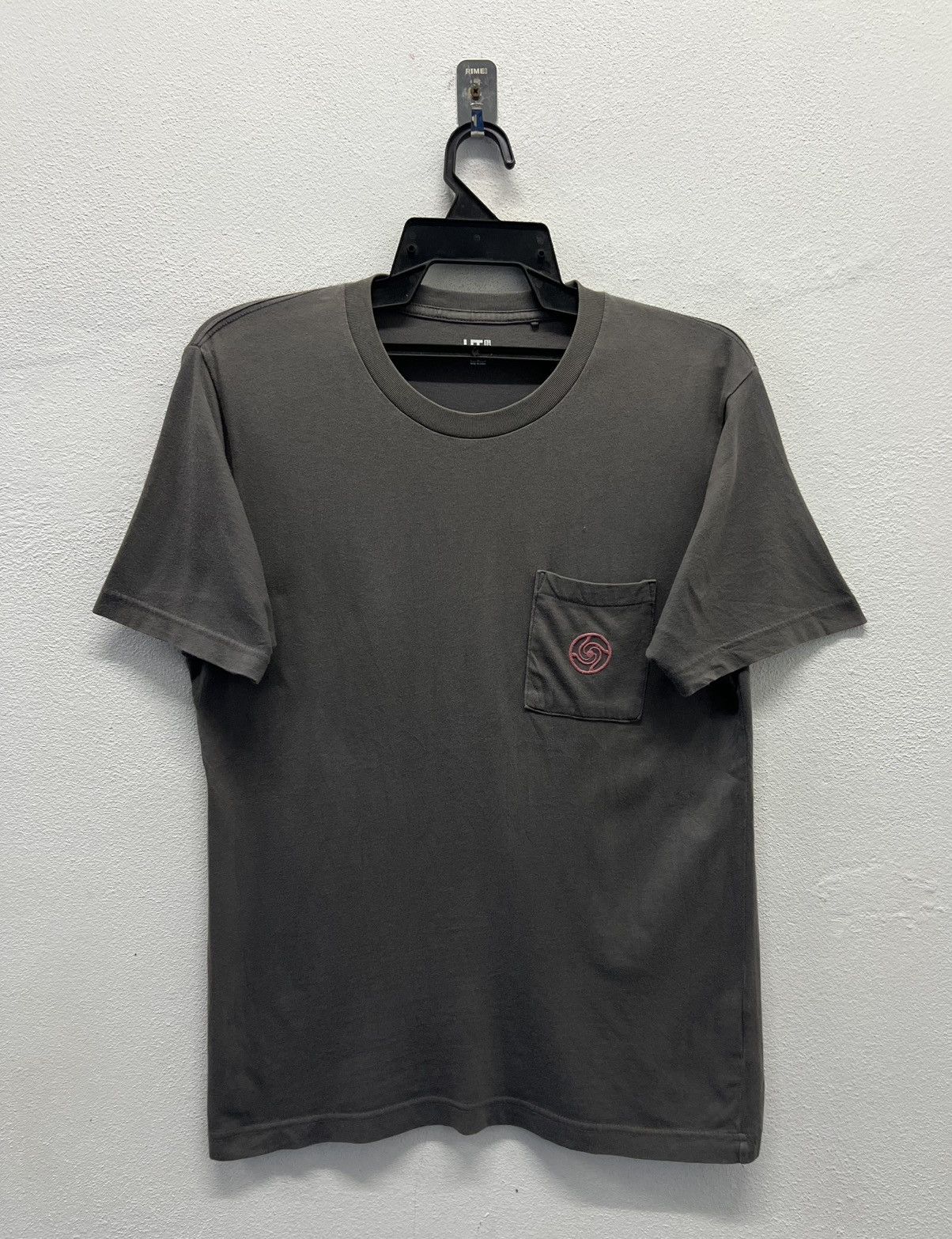 Anime × Uniqlo UNIQLO JUJUTSU KAISEN HIGH SCHOOL TOKYO KYOTO SHIRT Size US S / EU 44-46 / 1 - 2 Thumbnail