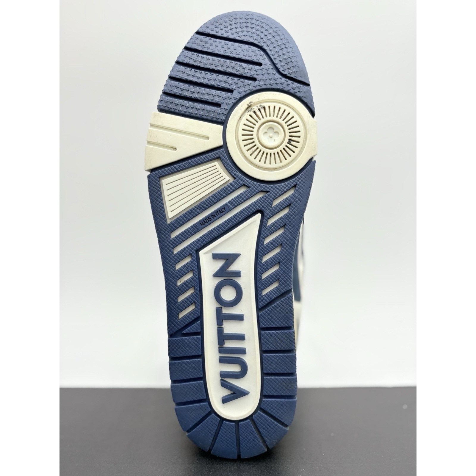 Louis Vuitton Louis Vuitton Skate ' Marine ' | SUPER CLEAN! Size US 9.5 / EU 42-43 - 7 Thumbnail