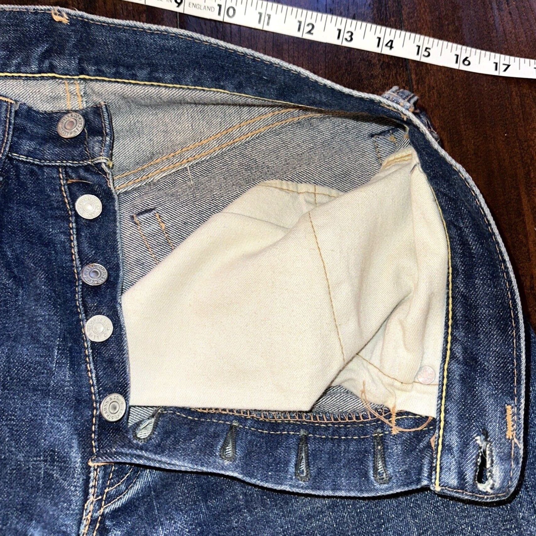 Levi's VINTAGE Levi's 501 Jeans Big E VTG 60s Redline Destroyed Denim 28x28 Blue Jeans Mens Size US 28 / EU 44 - 6 Thumbnail