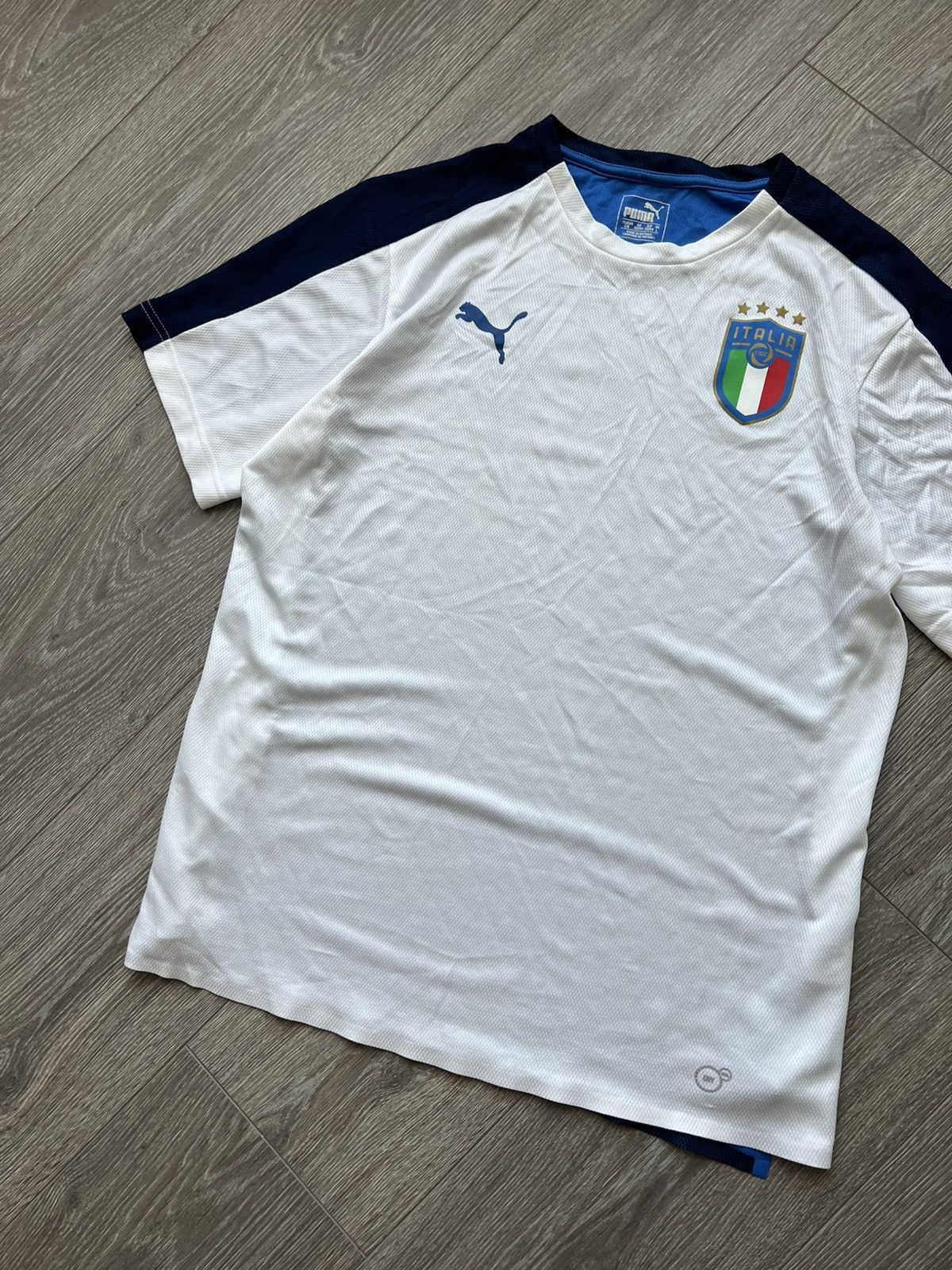 Puma Vintage Puma Italia Jersey Football Shirt Soccer Size US L / EU 52-54 / 3 - 4 Thumbnail