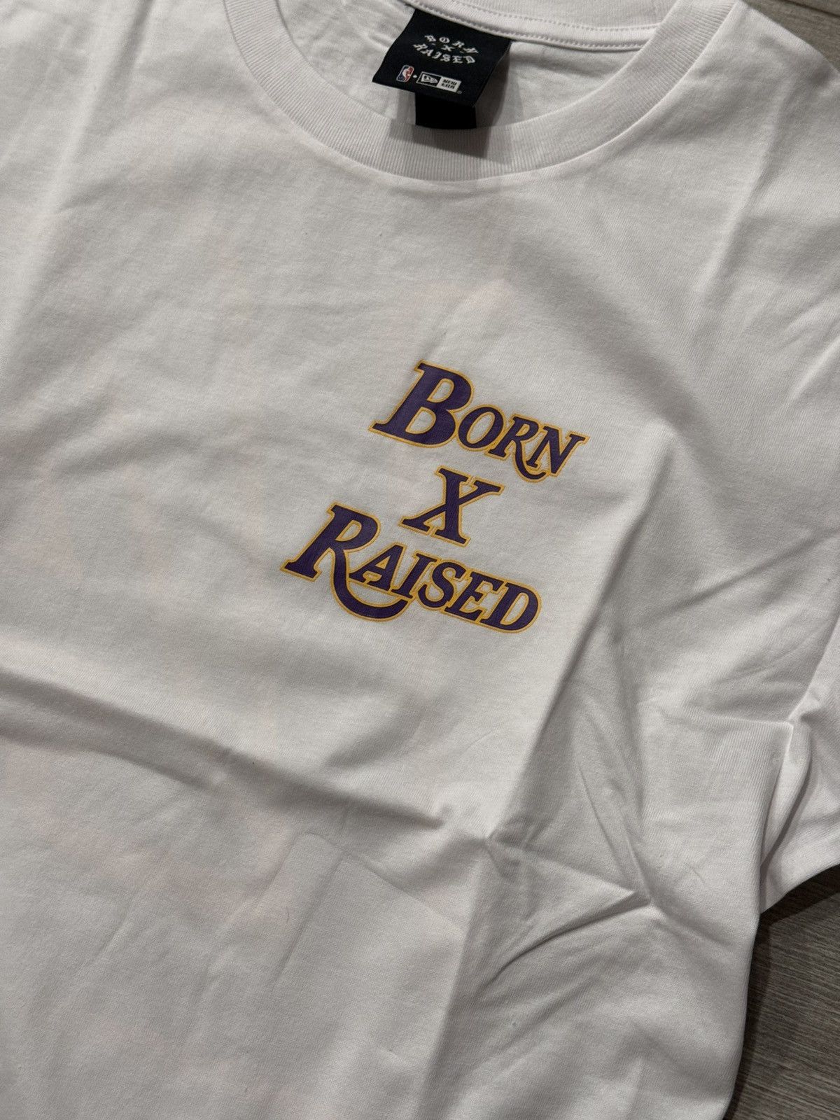 Born X Raised × NBA × New Era BORN X RAISED New Era Los Angeles Lakers LA Tee White Large Size US L / EU 52-54 / 3 - 2 Thumbnail