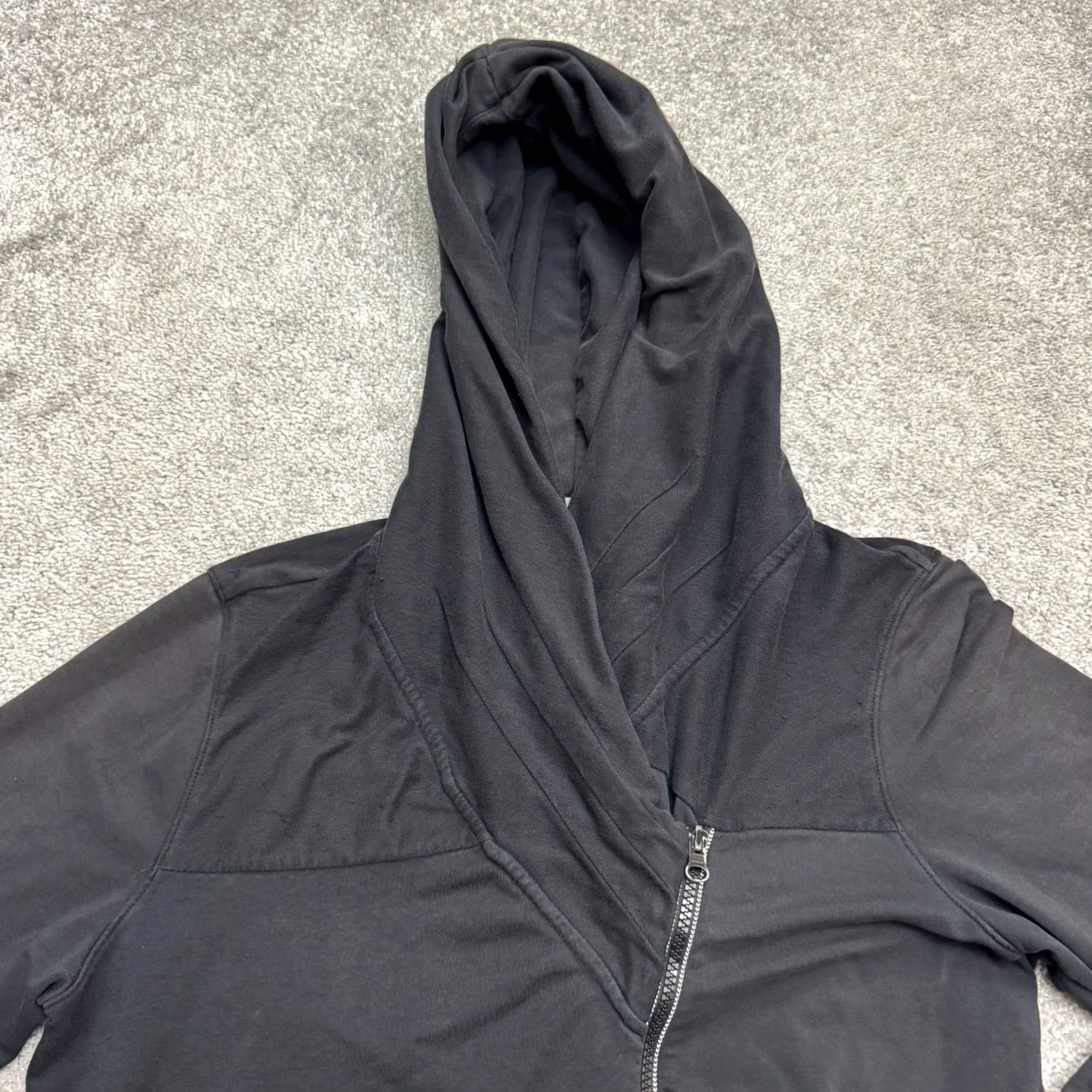 Athleta Athleta Jacket Womens Medium Black Full Zip Hooded Pockets Casual Outdoor All Seasons Regular Fit Size M / US 6-8 / IT 42-44 - 3 Thumbnail