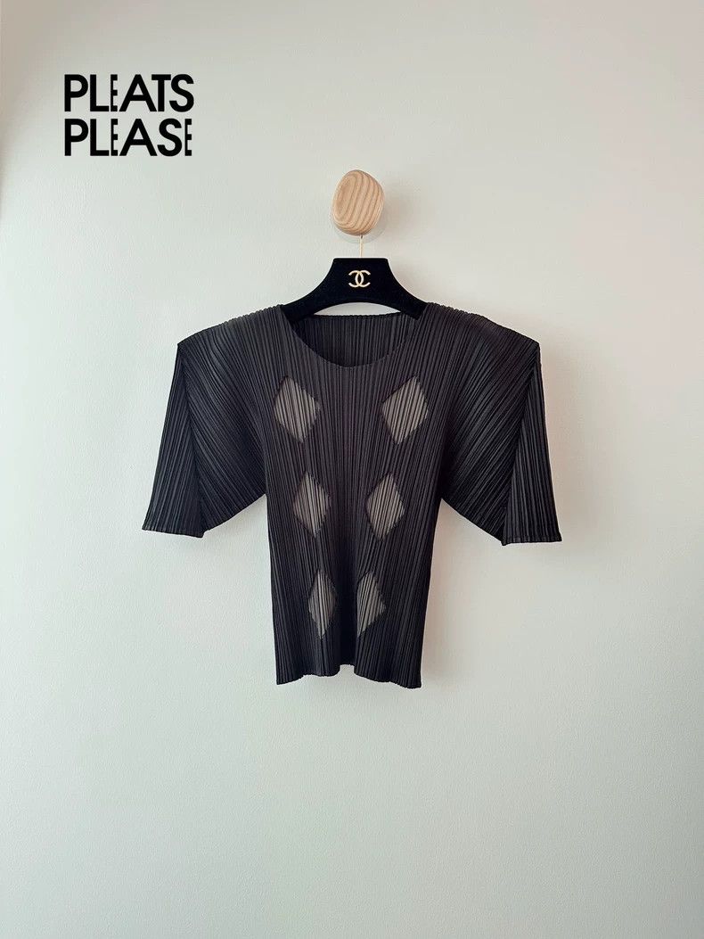 Issey Miyake Issey Miyake size:3 Dark green diamond-shaped square patch Size S / US 4 / IT 40 - 1 Thumbnail