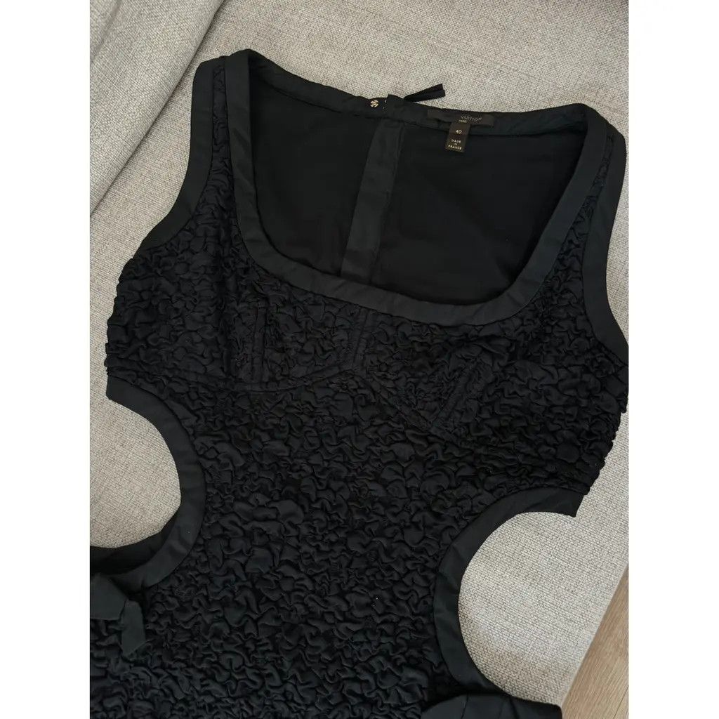 Louis Vuitton Louis Vuitton Black Cutout Sleeveless Mini Dress Size FR40 Size M / US 6-8 / IT 42-44 - 3 Thumbnail