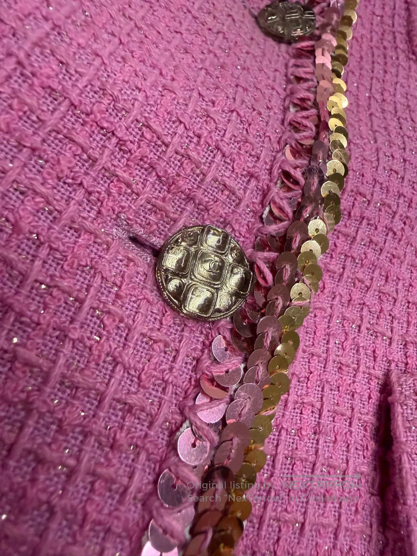 Chanel Chanel Pink Tweed Gold Trim Coat Dress. Size M / US 6-8 / IT 42-44 - 5 Thumbnail