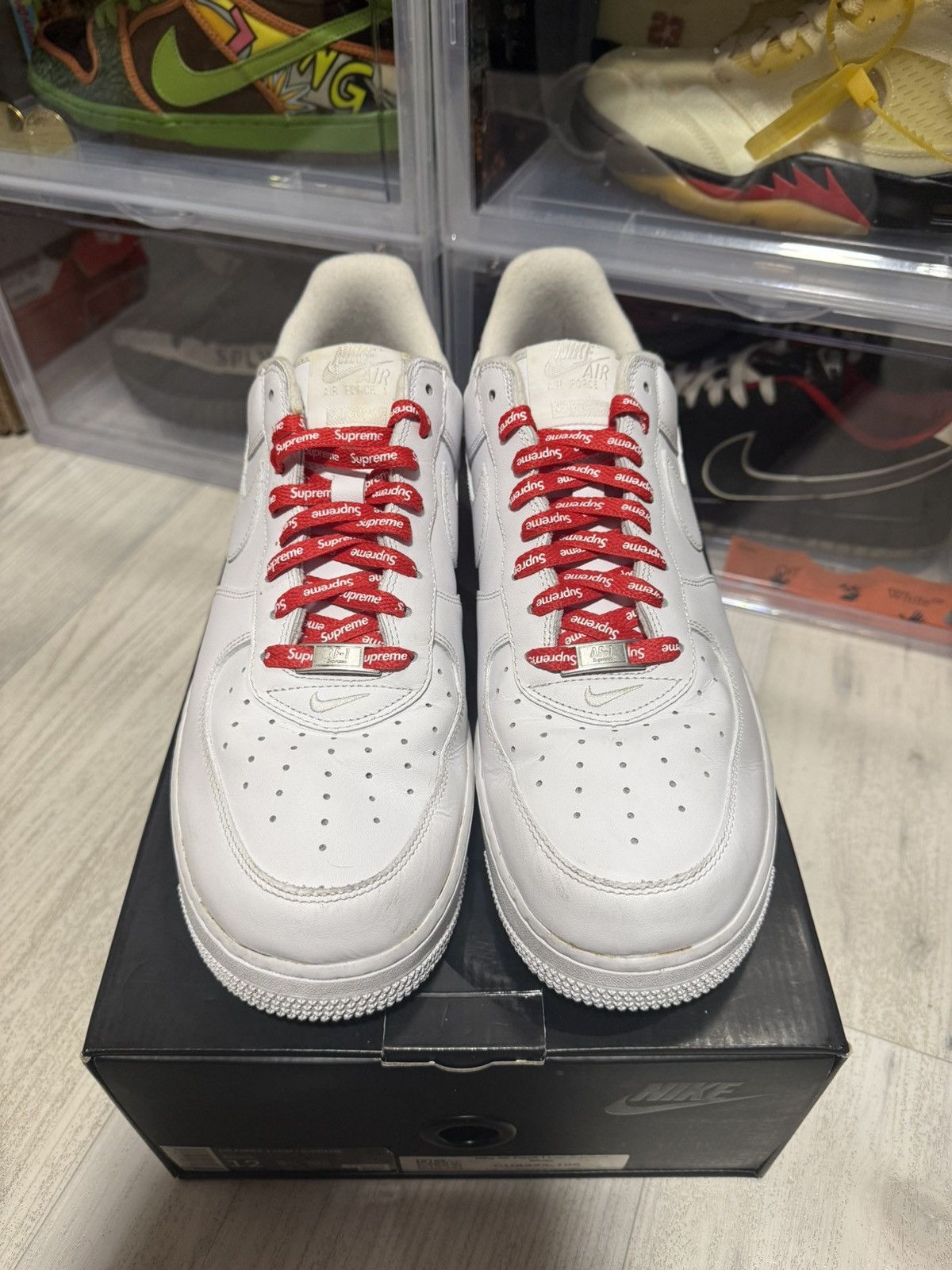 Nike × Supreme Nike Air Force 1 Low Supreme White Size US 12 / EU 45 - 4 Thumbnail