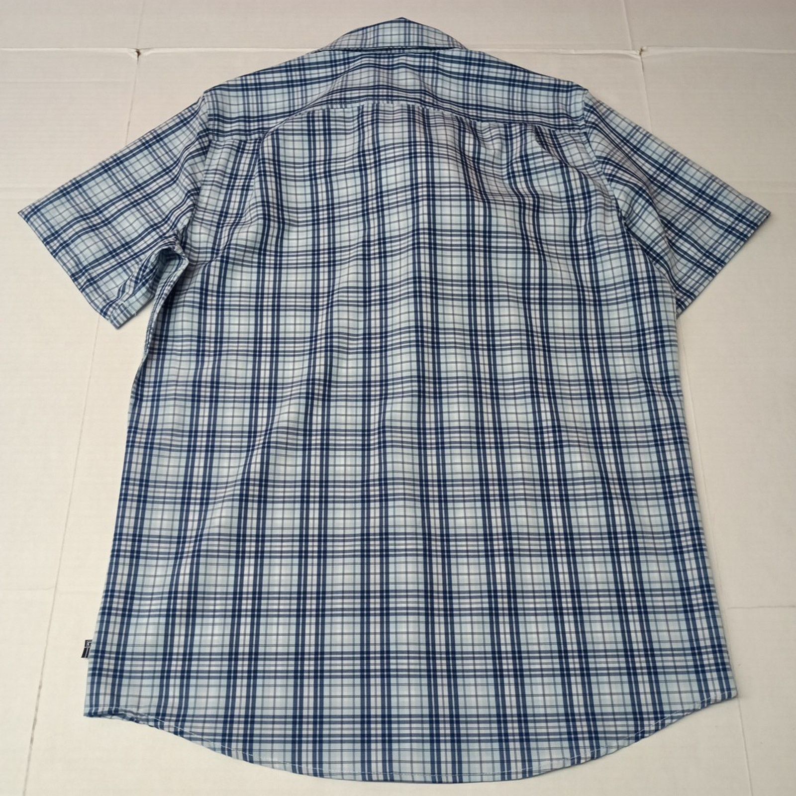 Chaps Chaps Woven Shirt Men's Size M Sky Blue Stretch UPF 50 Size US M / EU 48-50 / 2 - 8 Thumbnail