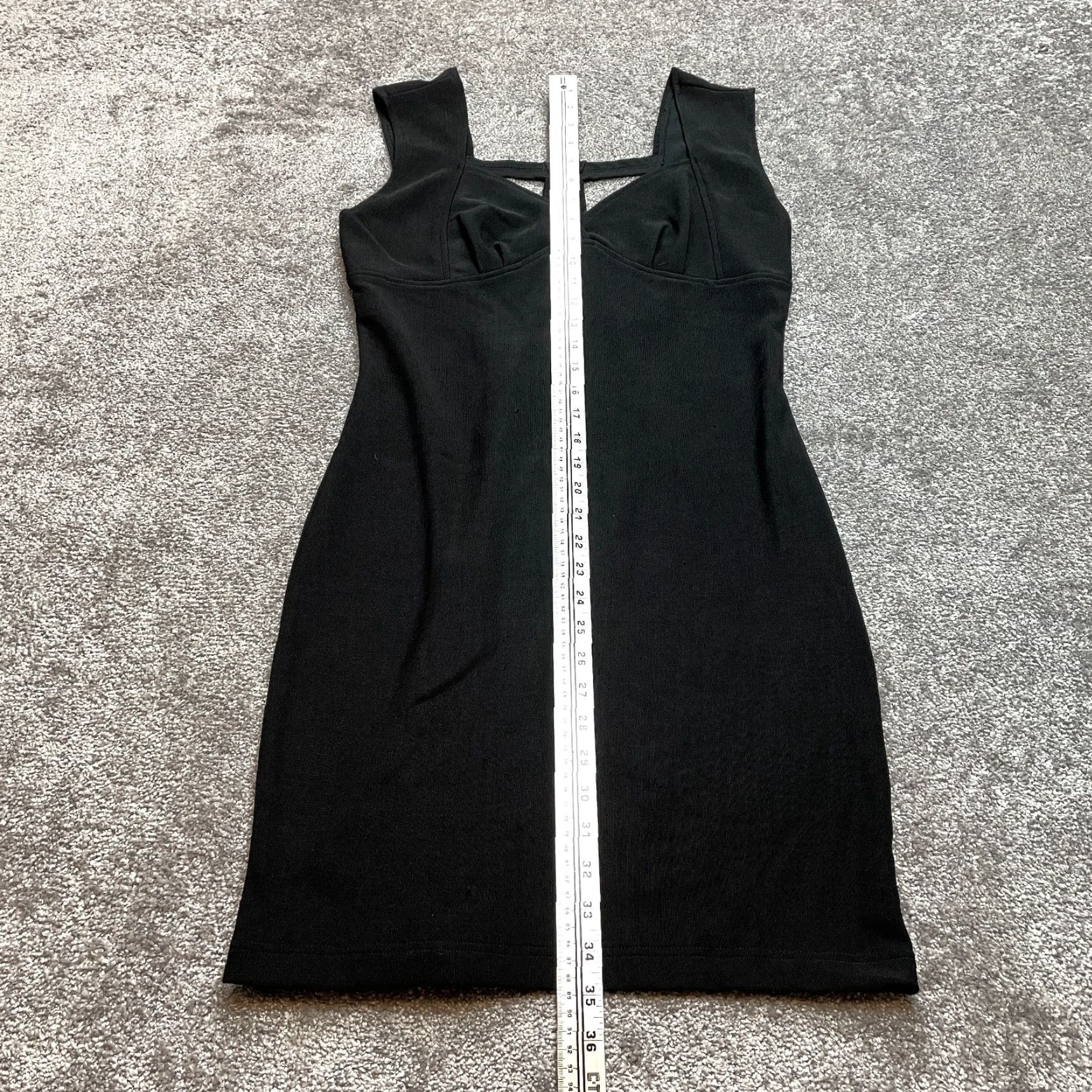 Vintage Newport News Dress Womens 14 Black Sleeveless Criss Cross Neck Midi Solid Size XL / US 12-14 / IT 48-50 - 2 Thumbnail