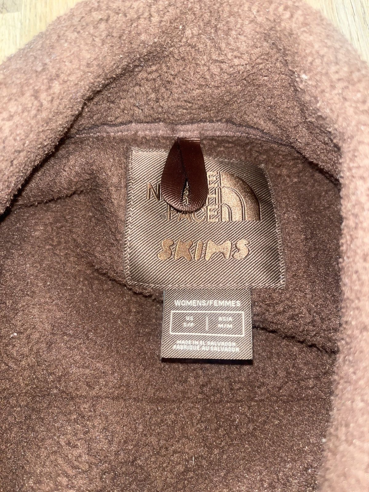 SKIMS × The North Face Skims x The North Face Retro Denali Fleece Jacket Cocoa Size S / US 4 / IT 40 - 3 Thumbnail