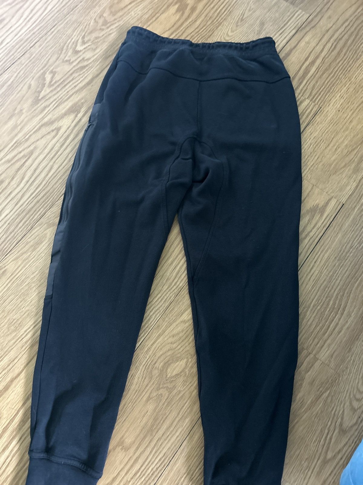 Nike nike tech pants size small Size US 28 / EU 44 - 1 Thumbnail