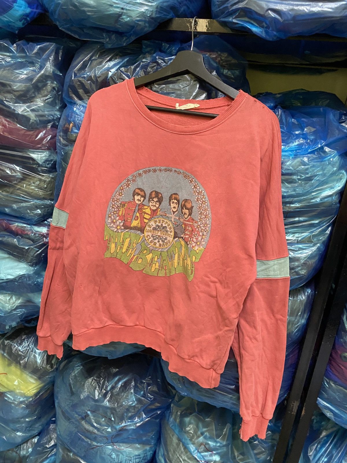 Vintage The Beatles Fan Club 90s Sgt. Pepper Graphic Distressed Size US M / EU 48-50 / 2 - 2 Thumbnail