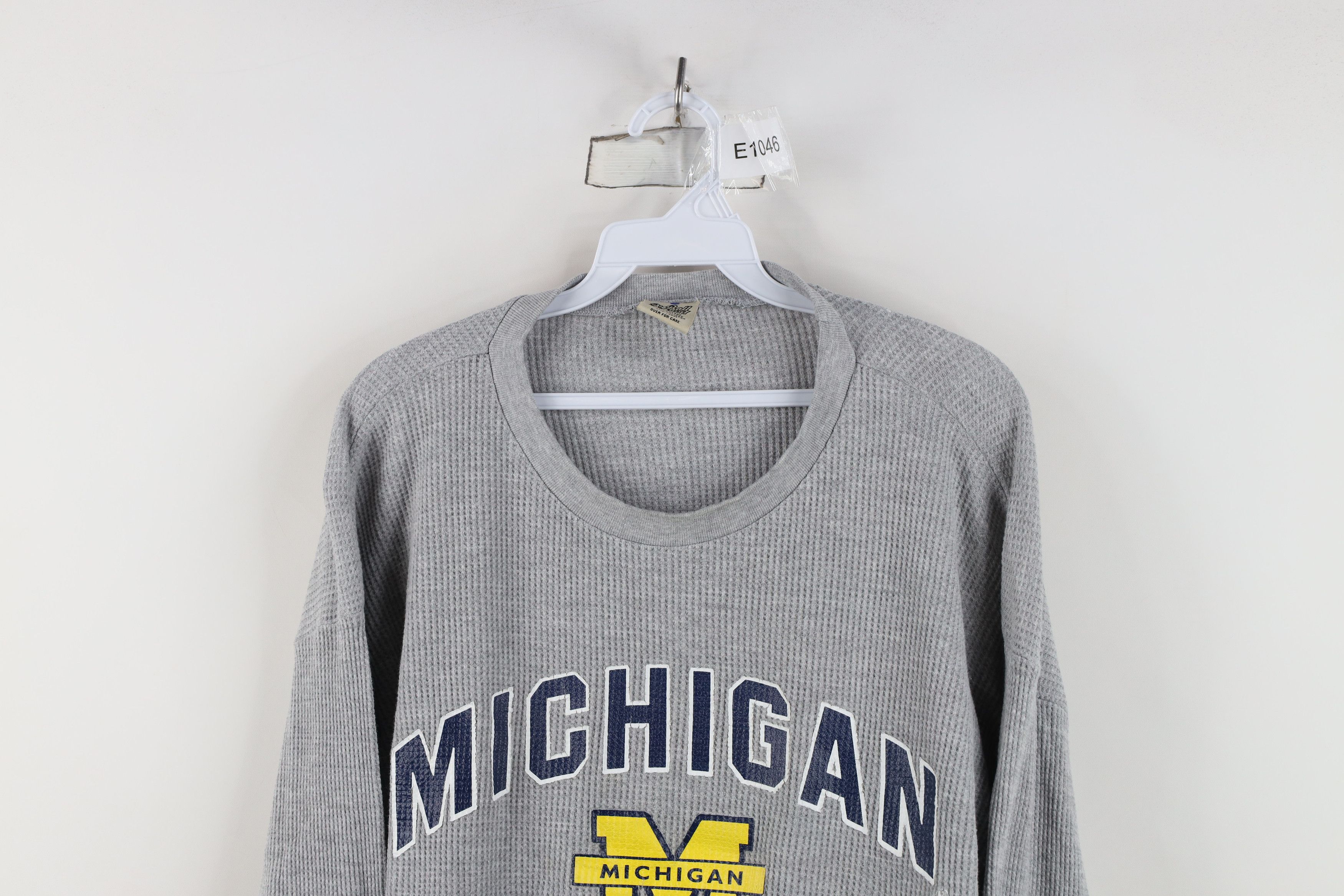 Vintage Vintage University of Michigan Thermal Waffle Knit T-Shirt Size US L / EU 52-54 / 3 - 2 Thumbnail
