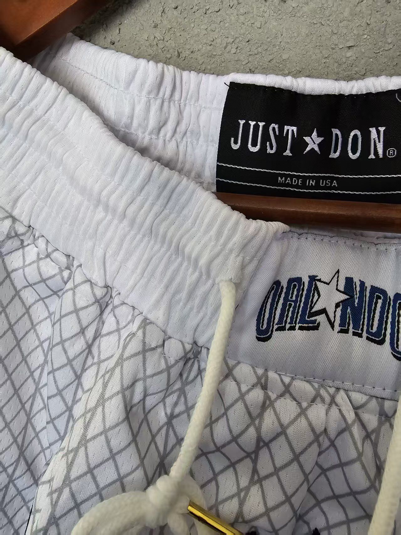 NBA Orlando Magic Short XL Size US 36 / EU 52 - 2 Thumbnail