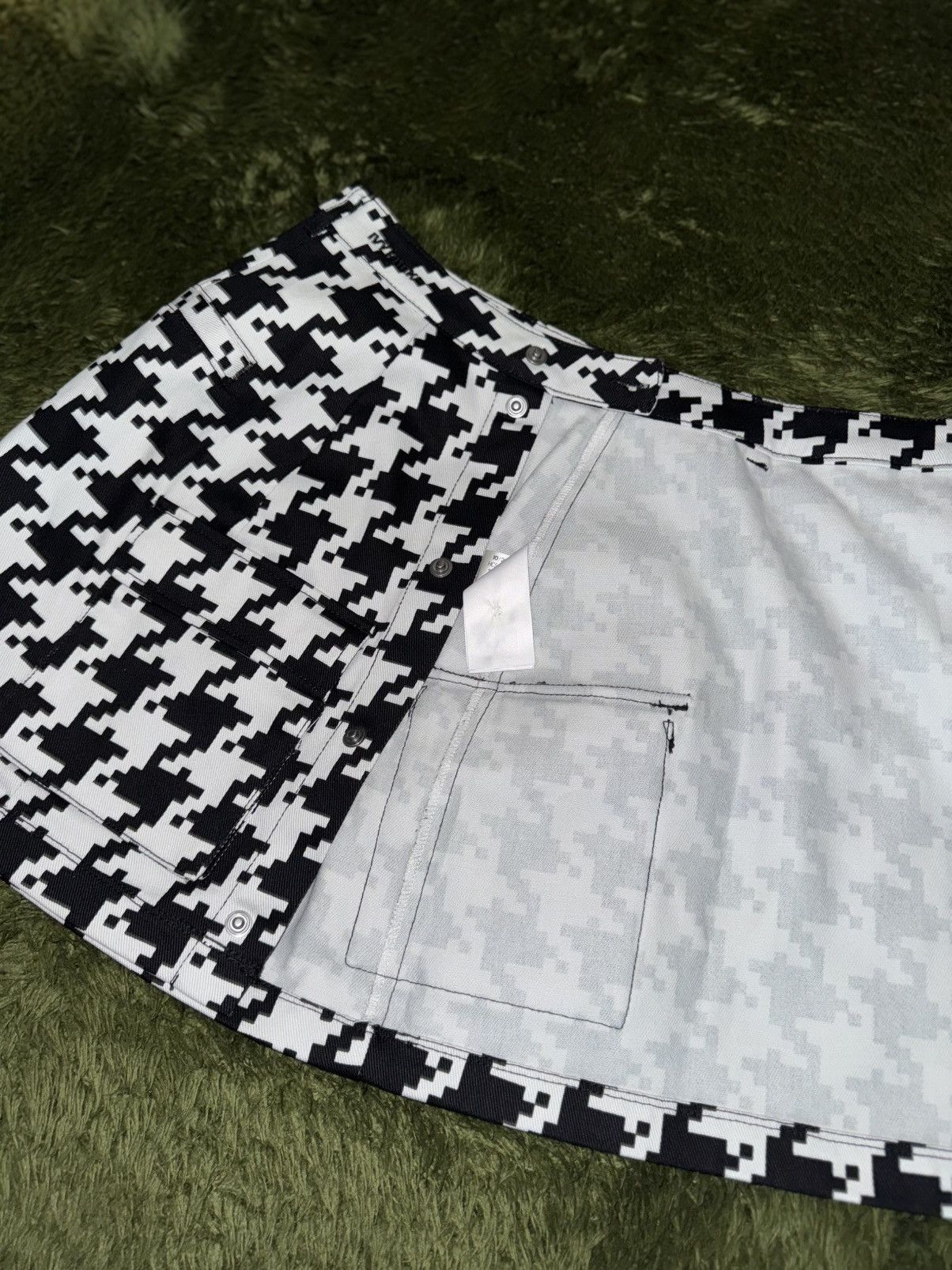 Adidas × Ivy Park [XS] Adidas x IVY PARK Houndstooth Check Skirt Size 27" / US 4 / IT 40 - 4 Thumbnail