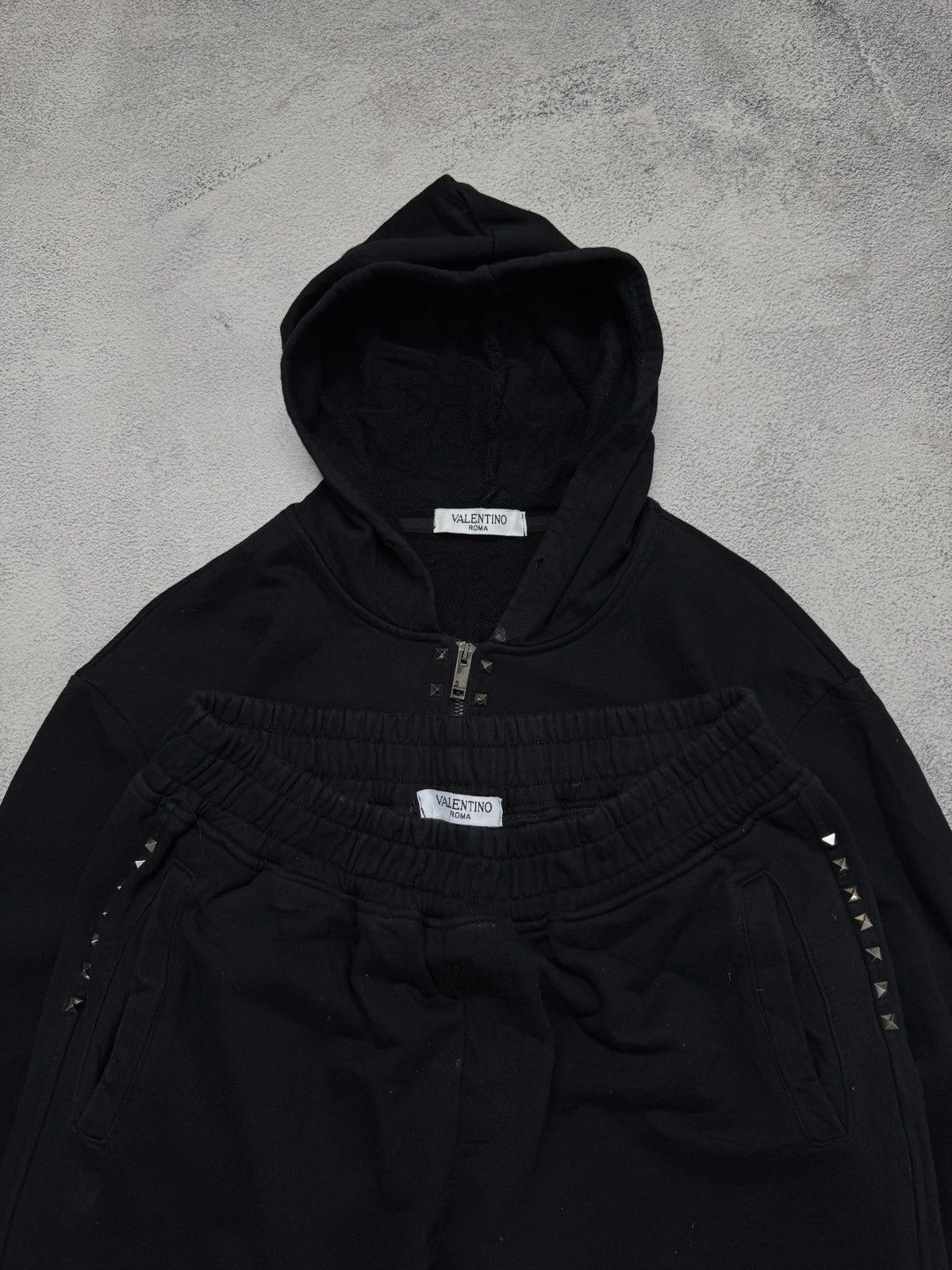 Versace Versace Studded Tracksuit (Hoodie + Joggers Set) – Rare Size XXL / US 16-18 / IT 52-54 - 2 Thumbnail