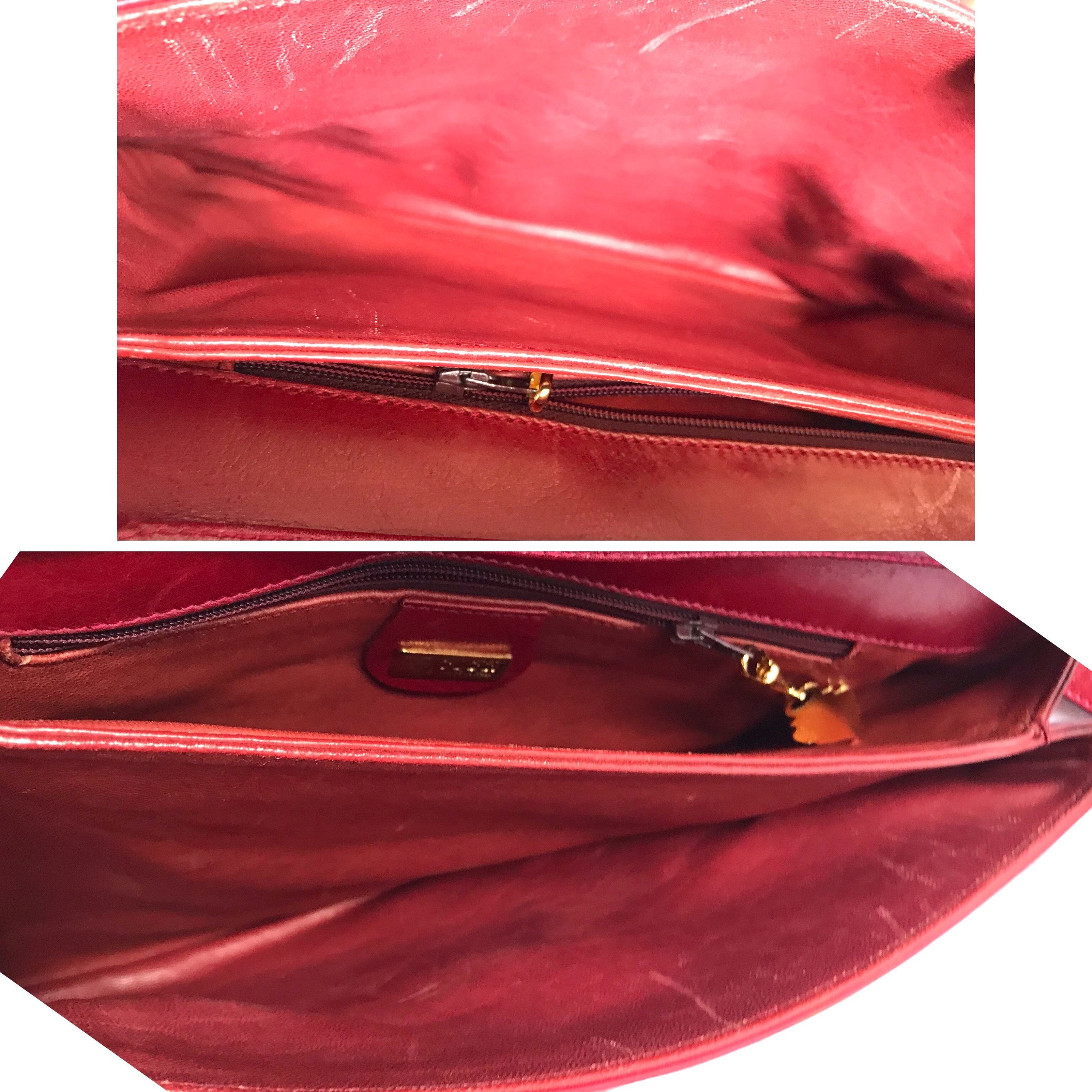 Gucci Vintage GUCCI wine red shoulder bag with GG engraved flap Size ONE SIZE - 10 Thumbnail